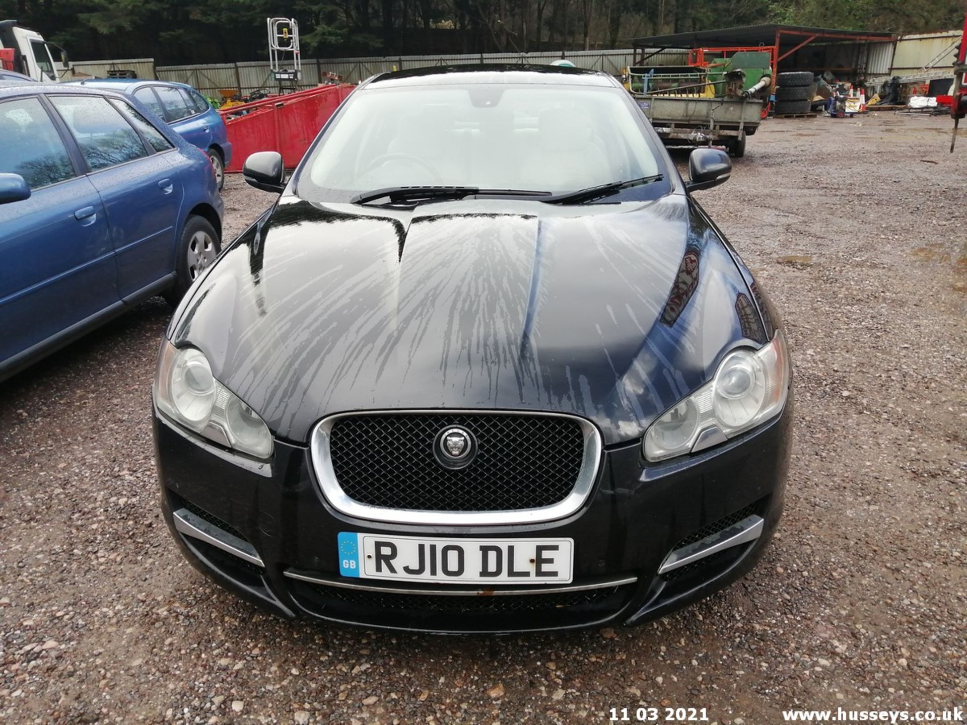 10/10 JAGUAR XF S PREMIUM LUXURY V6 A - 2993cc 4dr Saloon (Black, 257k) - Image 2 of 12