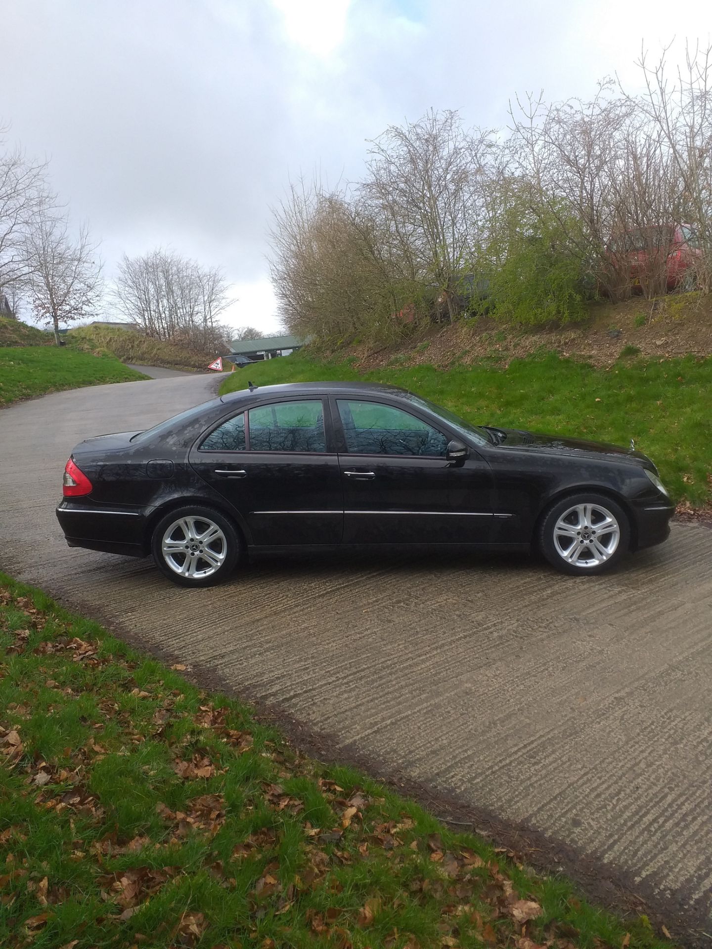 08/08 MERCEDES E280 CDI AVANTGARDE AUTO - 2987cc 4dr Saloon (Black, 100k) - Image 5 of 6