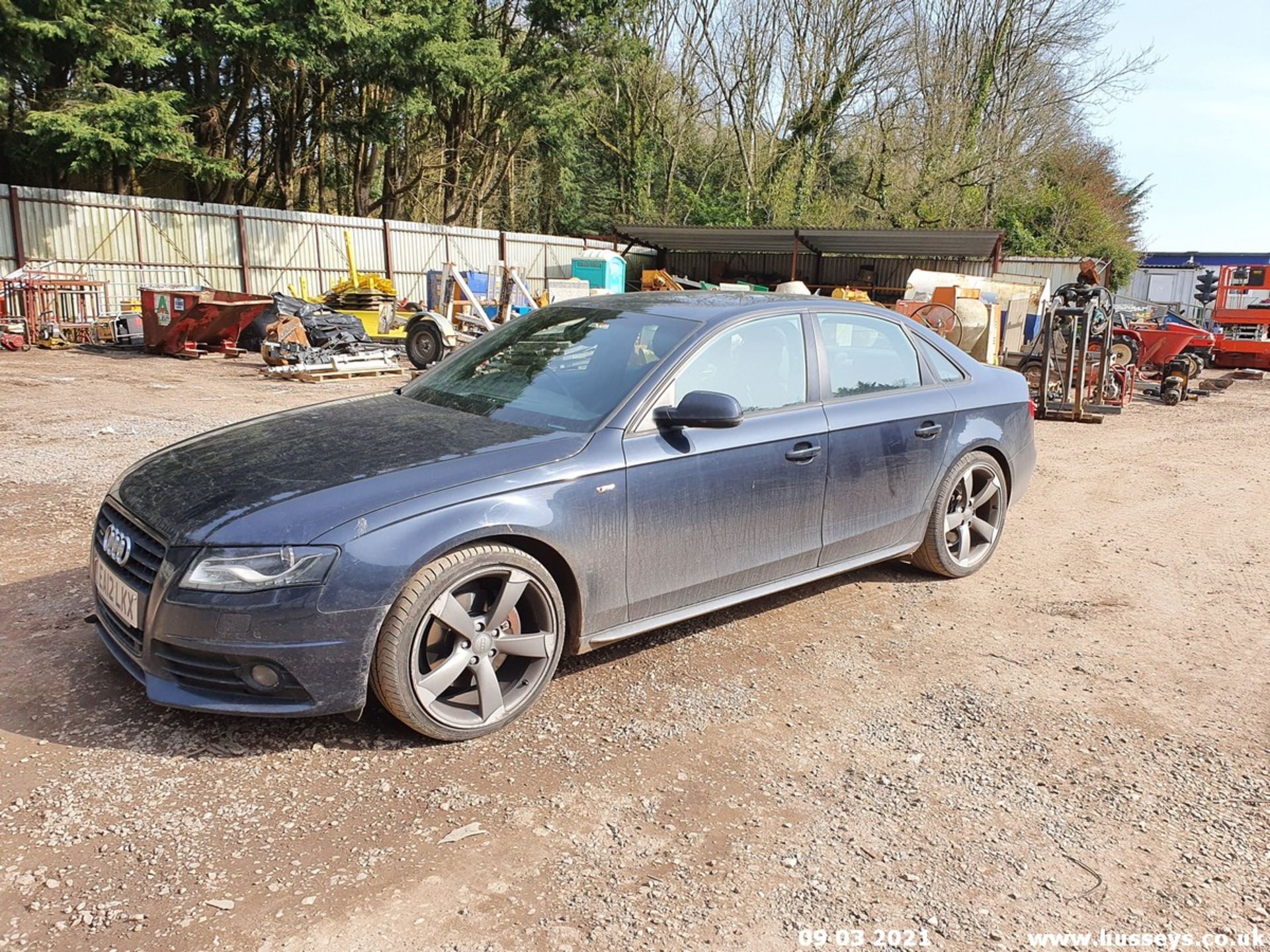 12/12 AUDI A4 S LINE BLACK EDT TDI Q - 2967cc 4dr Saloon (Blue, 94k) - Image 9 of 16