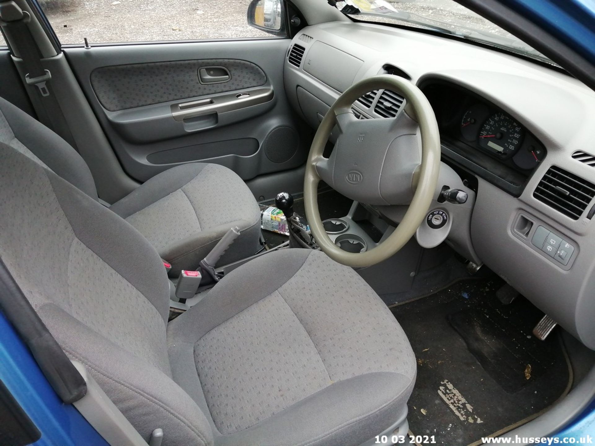 04/04 KIA RIO LE - 1343cc 5dr Hatchback (Blue) - Image 10 of 11