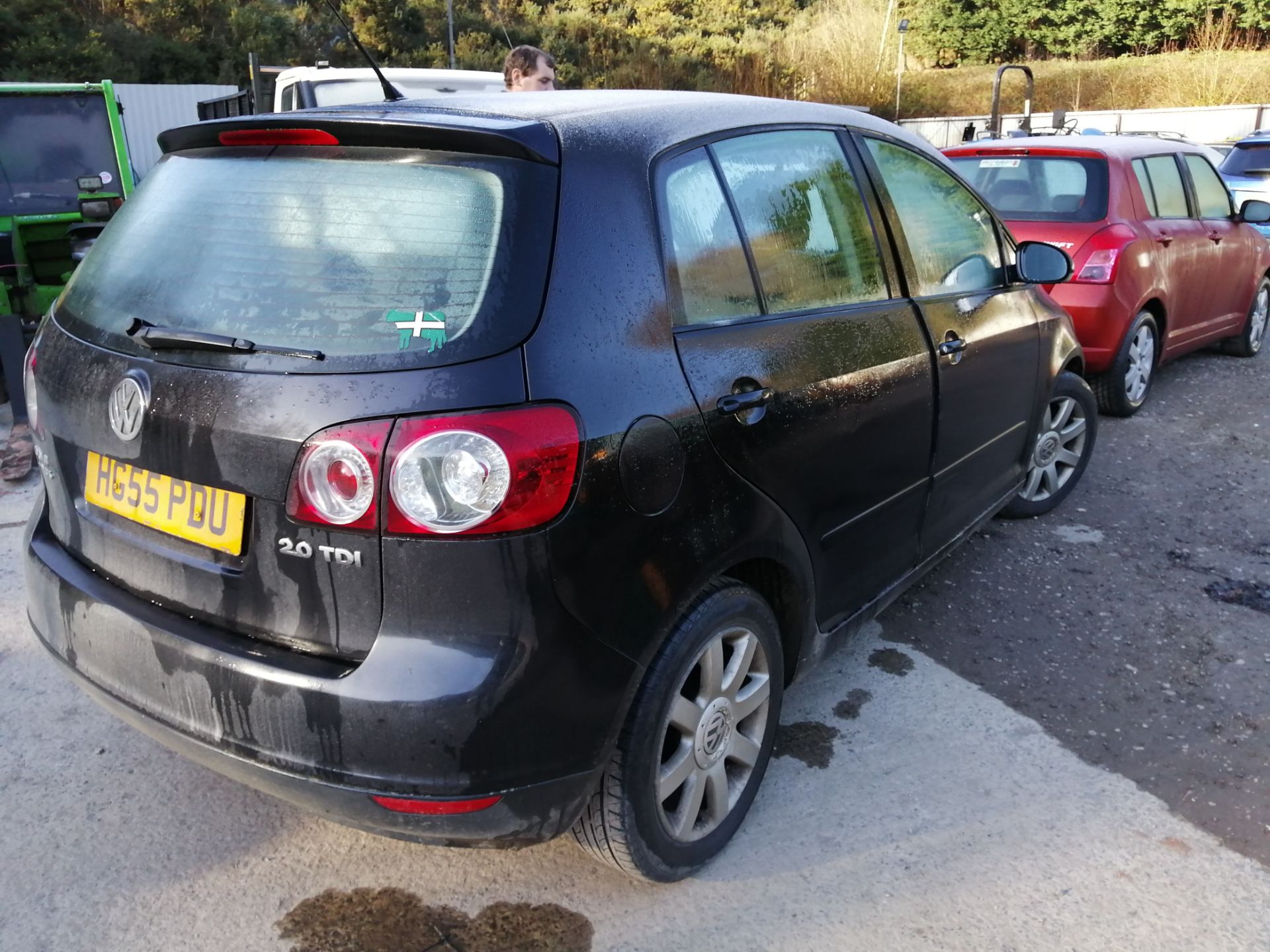 05/55 VOLKSWAGEN GOLF PLUS GT TDI - 2000cc 5dr Hatchback (Black, 96k) - Image 6 of 9