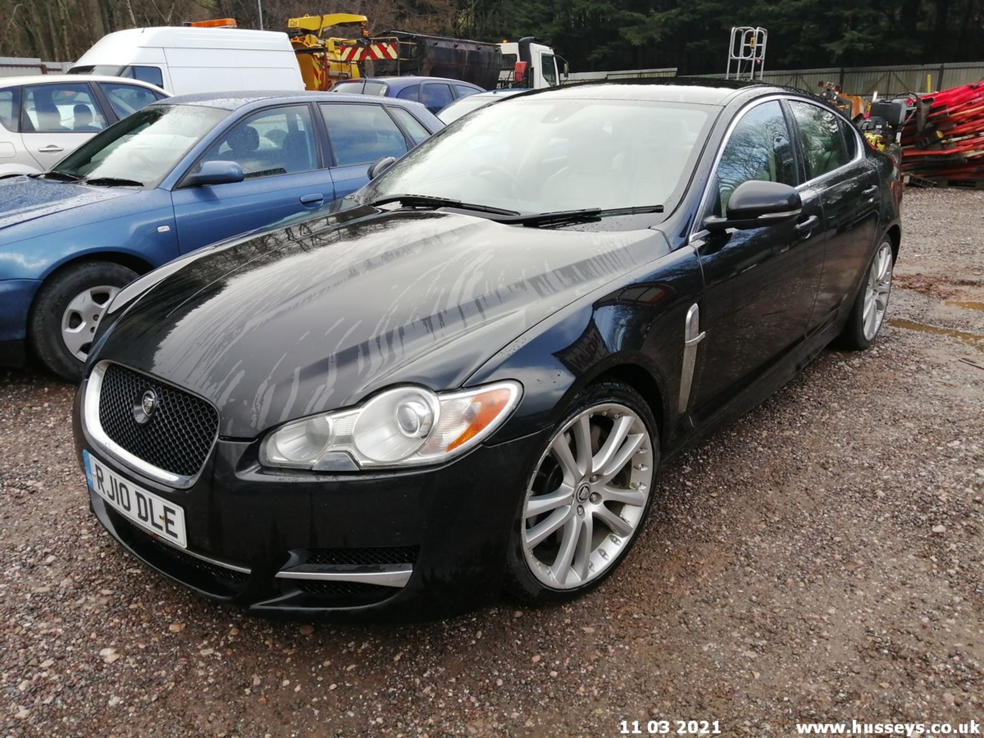 10/10 JAGUAR XF S PREMIUM LUXURY V6 A - 2993cc 4dr Saloon (Black, 257k) - Image 3 of 12