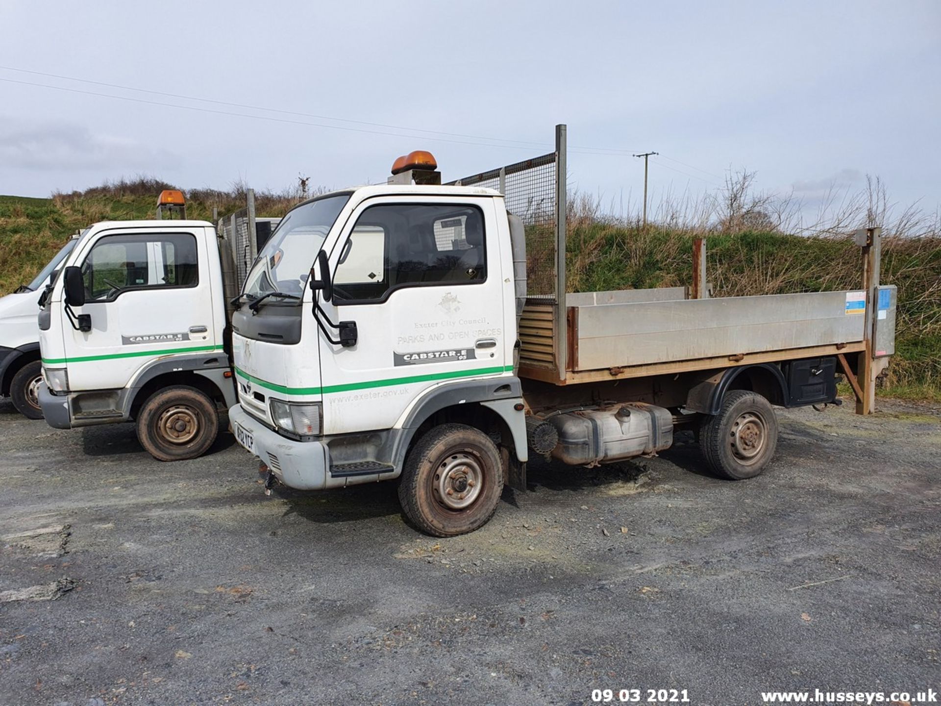 02/02 NISSAN CABSTAR E95 SWB - 2664cc 2dr Tipper (White) - Image 3 of 10