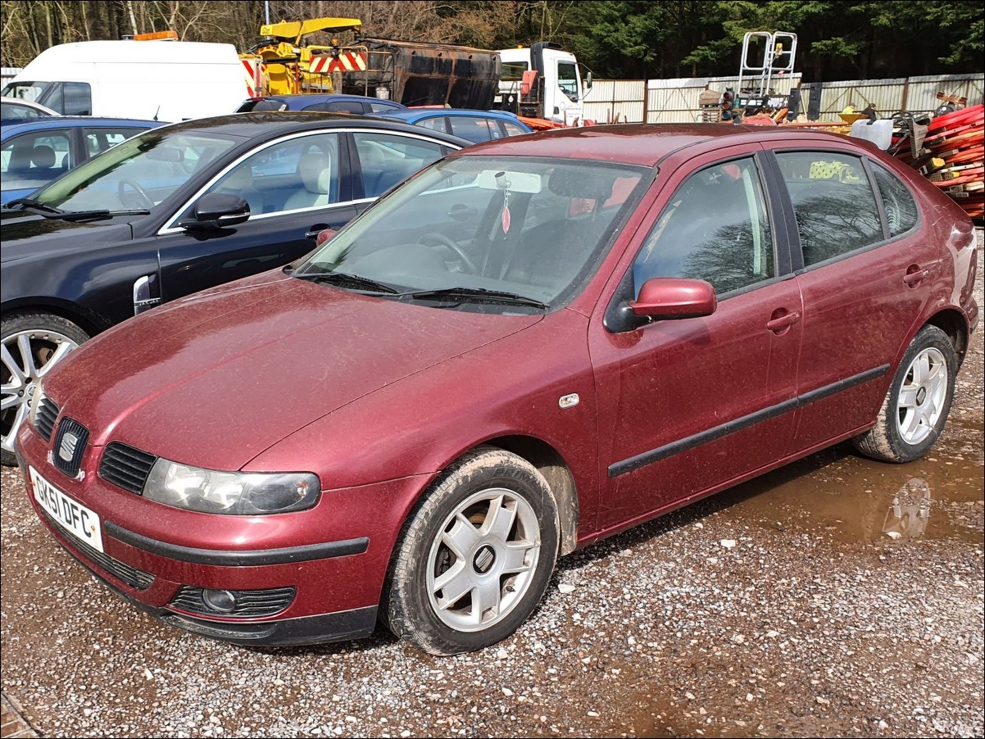 01/51 SEAT LEON TDI SE - 1896cc 5dr Hatchback (Red)