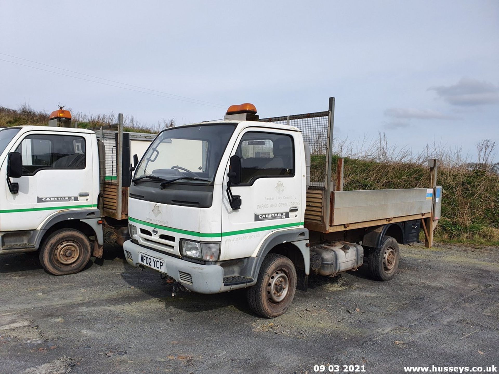 02/02 NISSAN CABSTAR E95 SWB - 2664cc 2dr Tipper (White) - Image 2 of 10