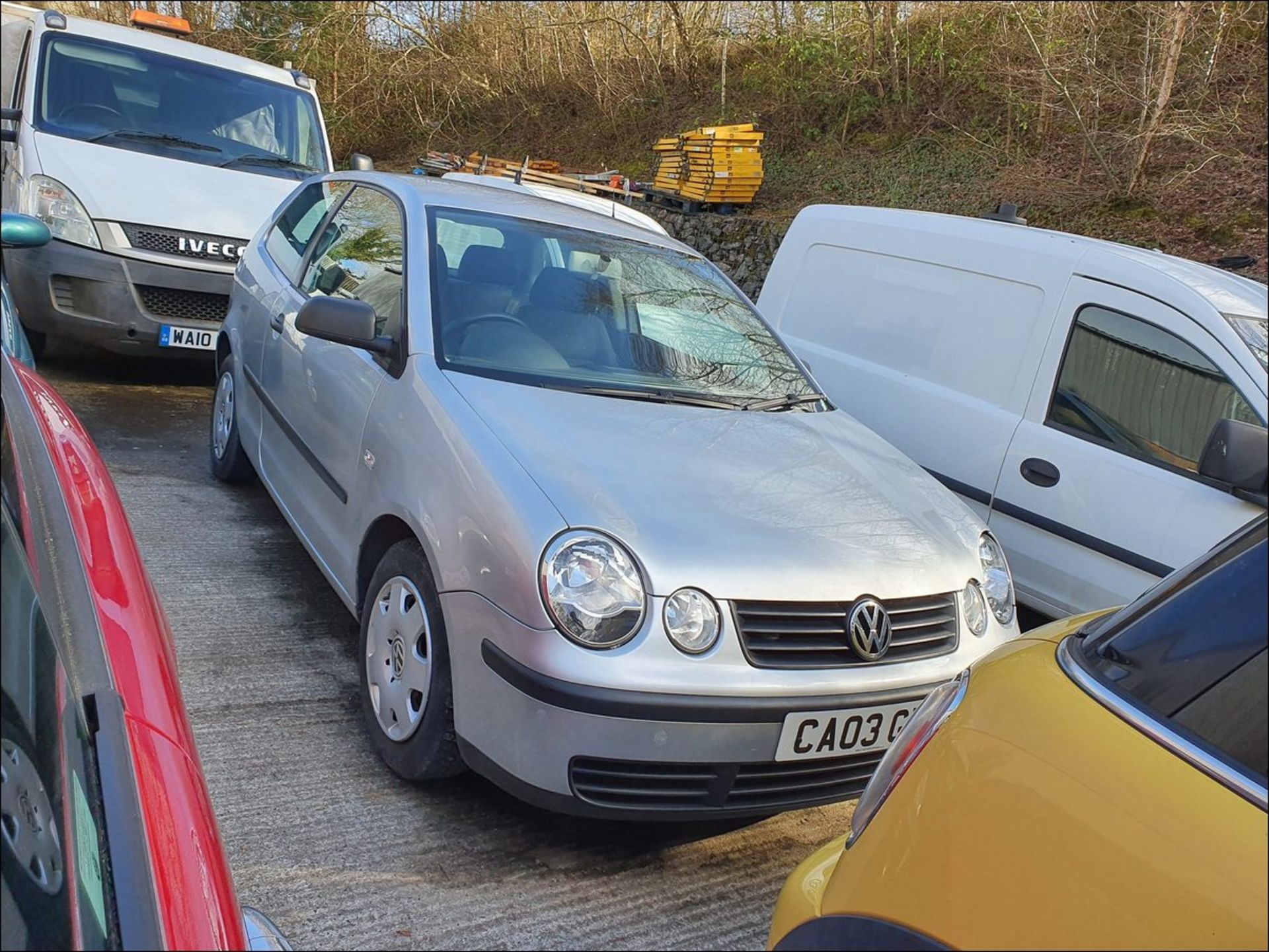 03/03 VOLKSWAGEN POLO S - 1198cc 3dr Hatchback (Silver, 92k) - Image 3 of 11