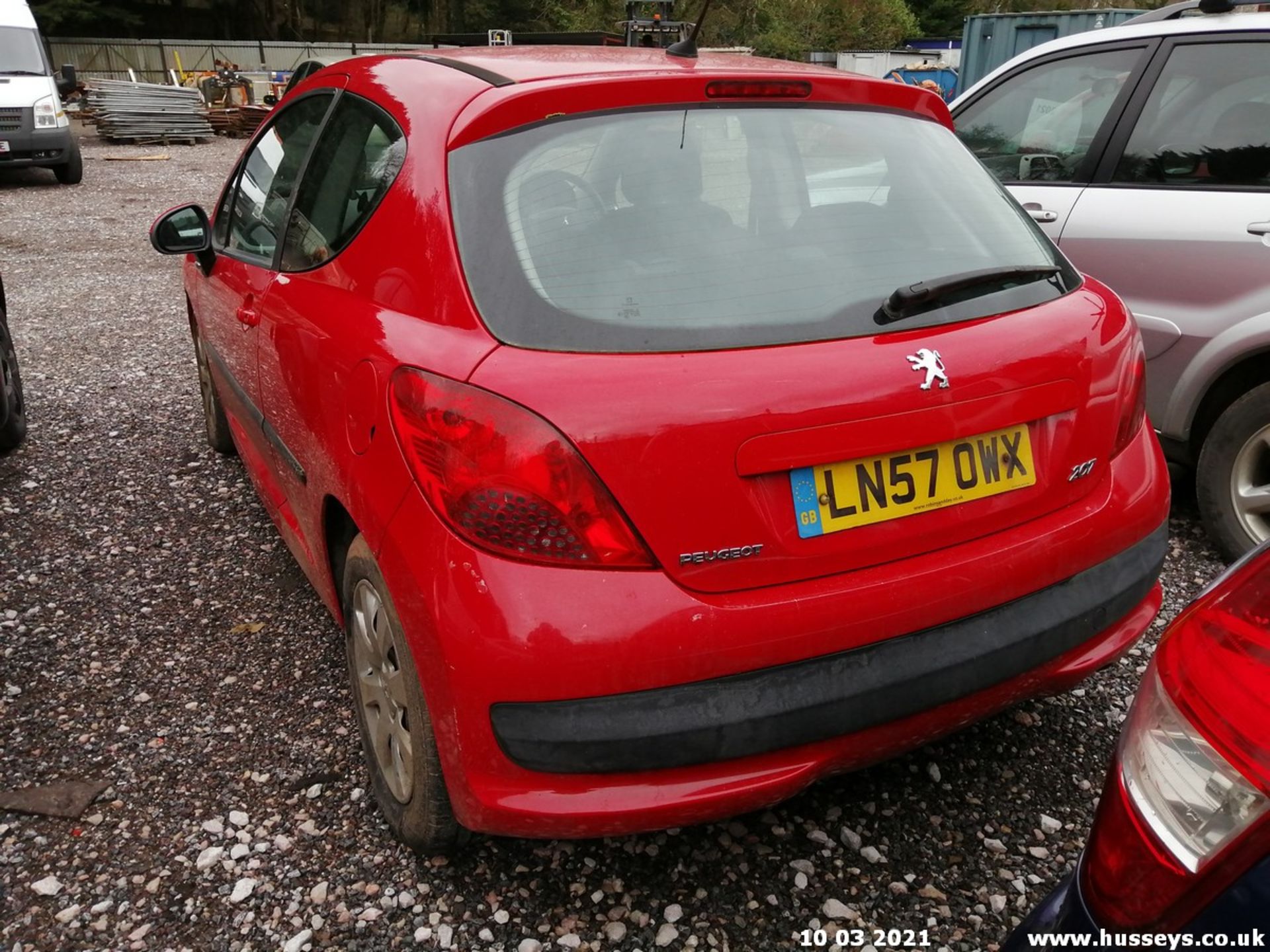 07/57 PEUGEOT 207 S HDI 67 - 1398cc 3dr Hatchback (Red) - Image 4 of 11