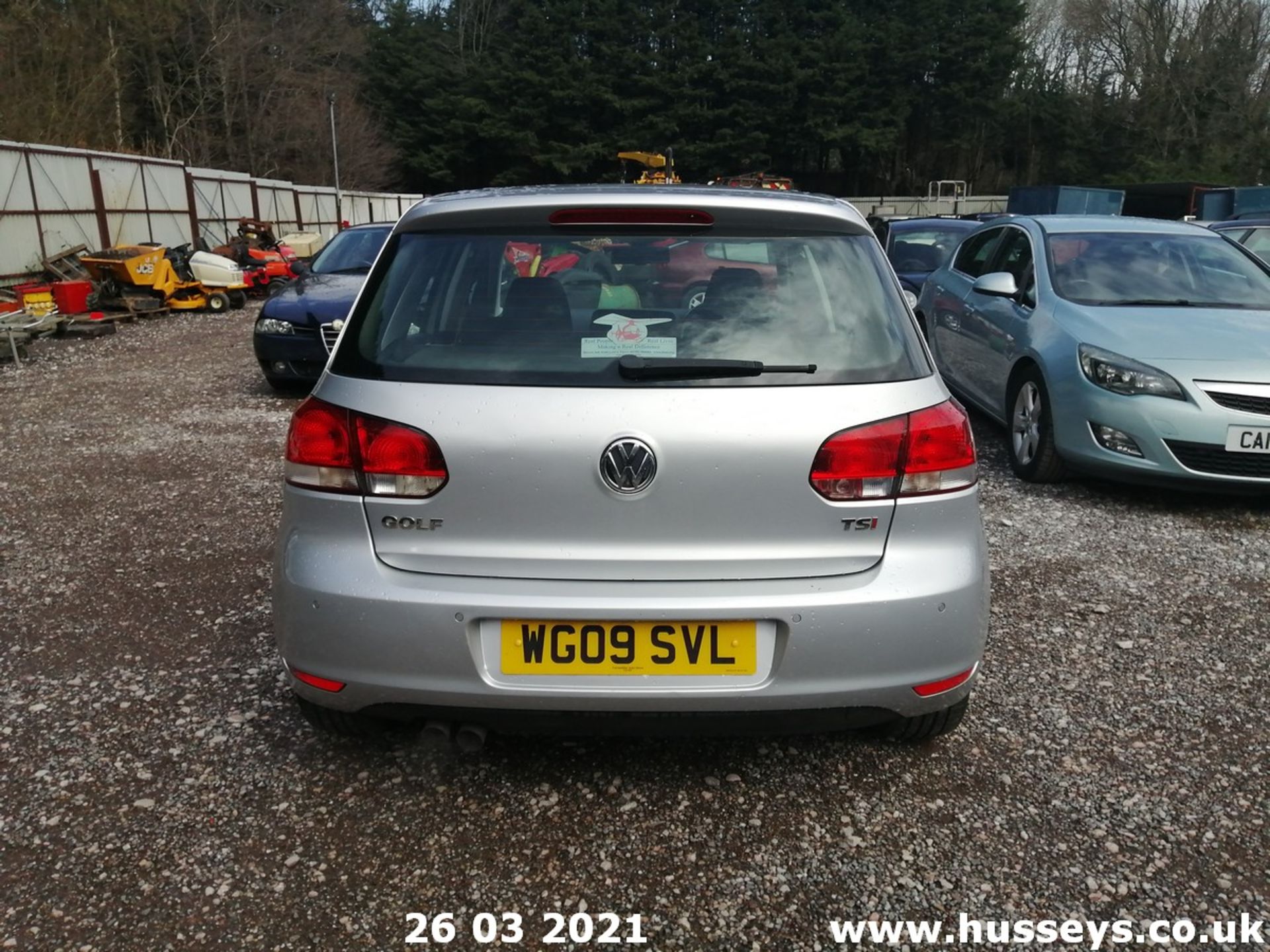 09/09 VOLKSWAGEN GOLF S TSI S-A - 1390cc 5dr Hatchback (Silver, 52k) - Image 7 of 13