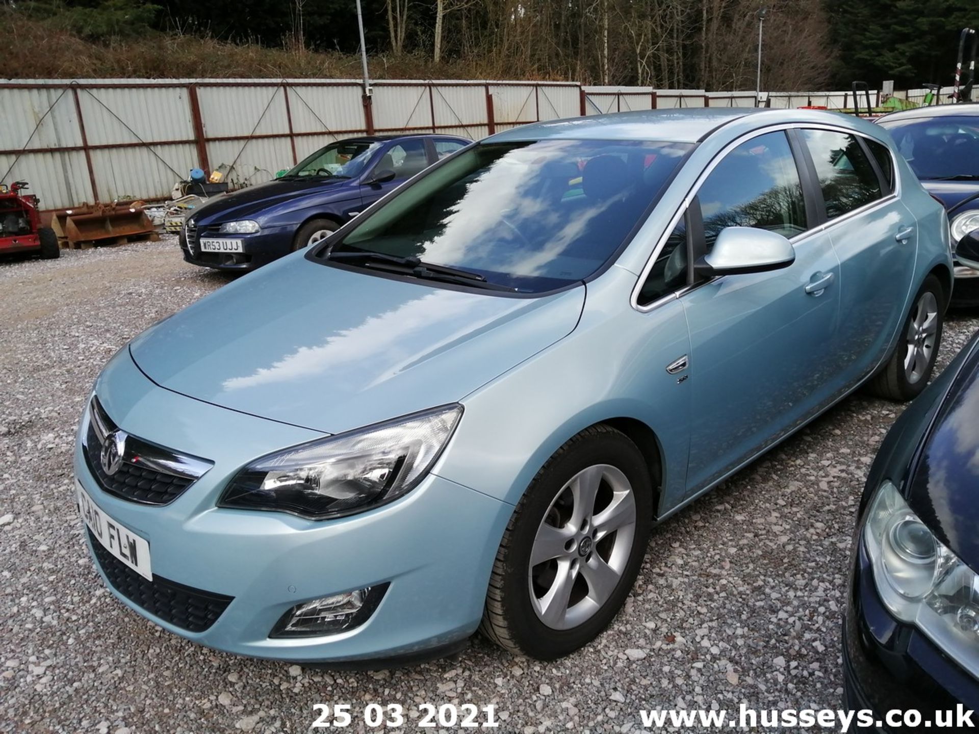 10/10 VAUXHALL ASTRA SRI CDTI 108 - 1686cc 5dr Hatchback (Blue)