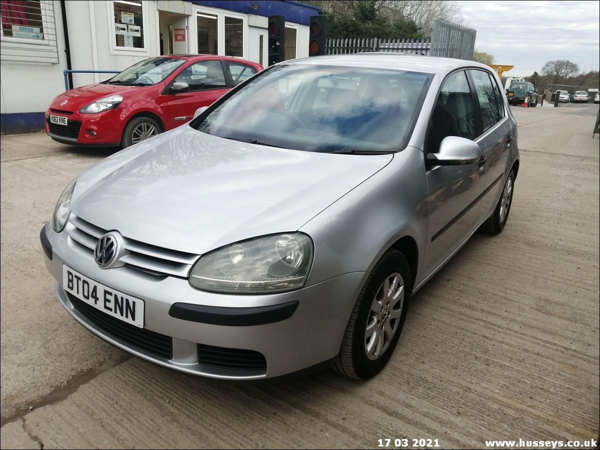 04/04 VOLKSWAGEN GOLF S - 1390cc 5dr Hatchback (Silver, 136k)