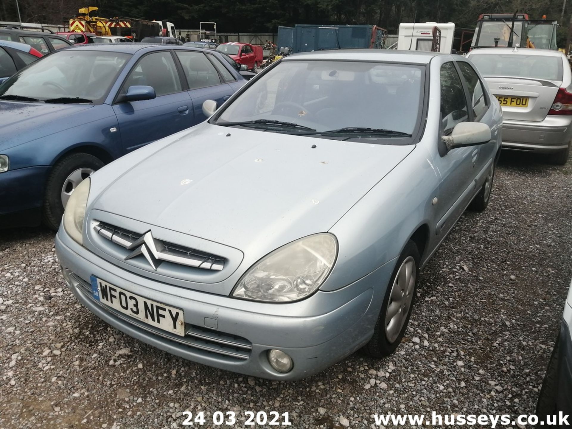 03/03 CITROEN XSARA DESIRE - 1587cc 5dr Hatchback (Grey) - Image 3 of 11