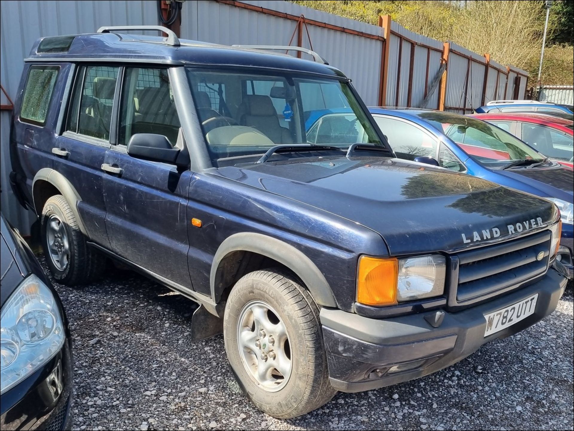 2000 LAND ROVER DISCOVERY - 2500cc 5dr Estate (Blue) - Image 2 of 23
