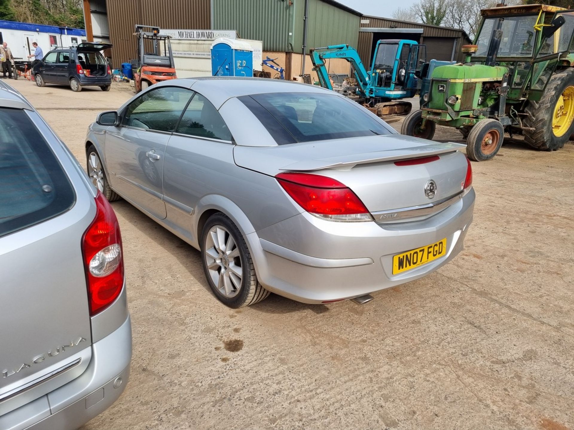 07/07 VAUXHALL ASTRA TWIN TOP DESIGN - 1796cc 3dr Convertible (Silver, 75k) - Image 5 of 10