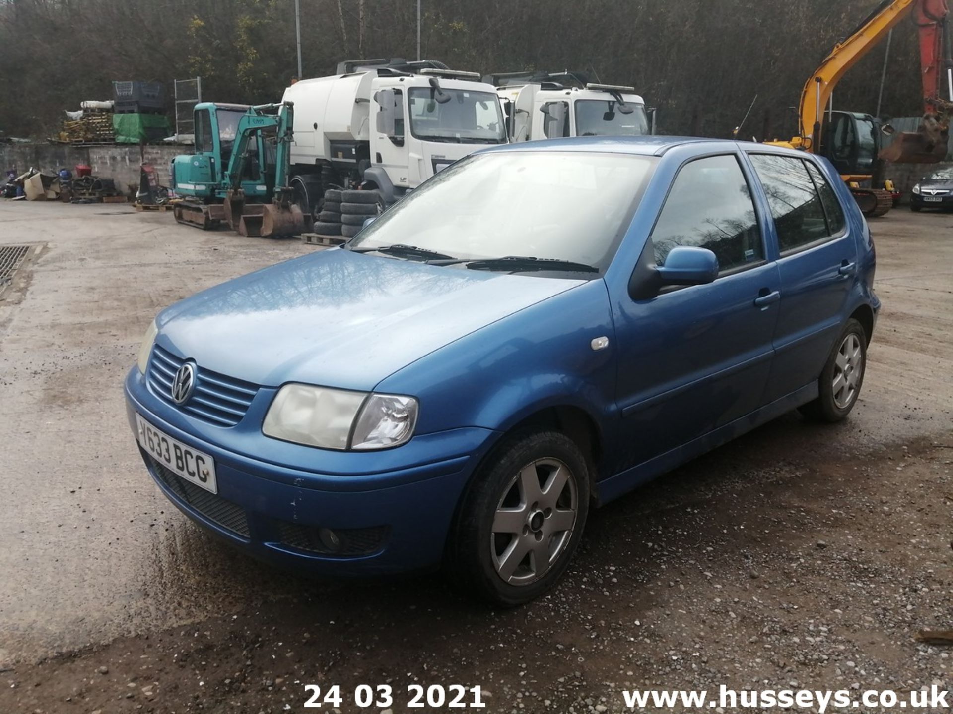 2001 VOLKSWAGEN POLO SE AUTO - 1390cc 5dr Hatchback (Blue) - Image 5 of 14