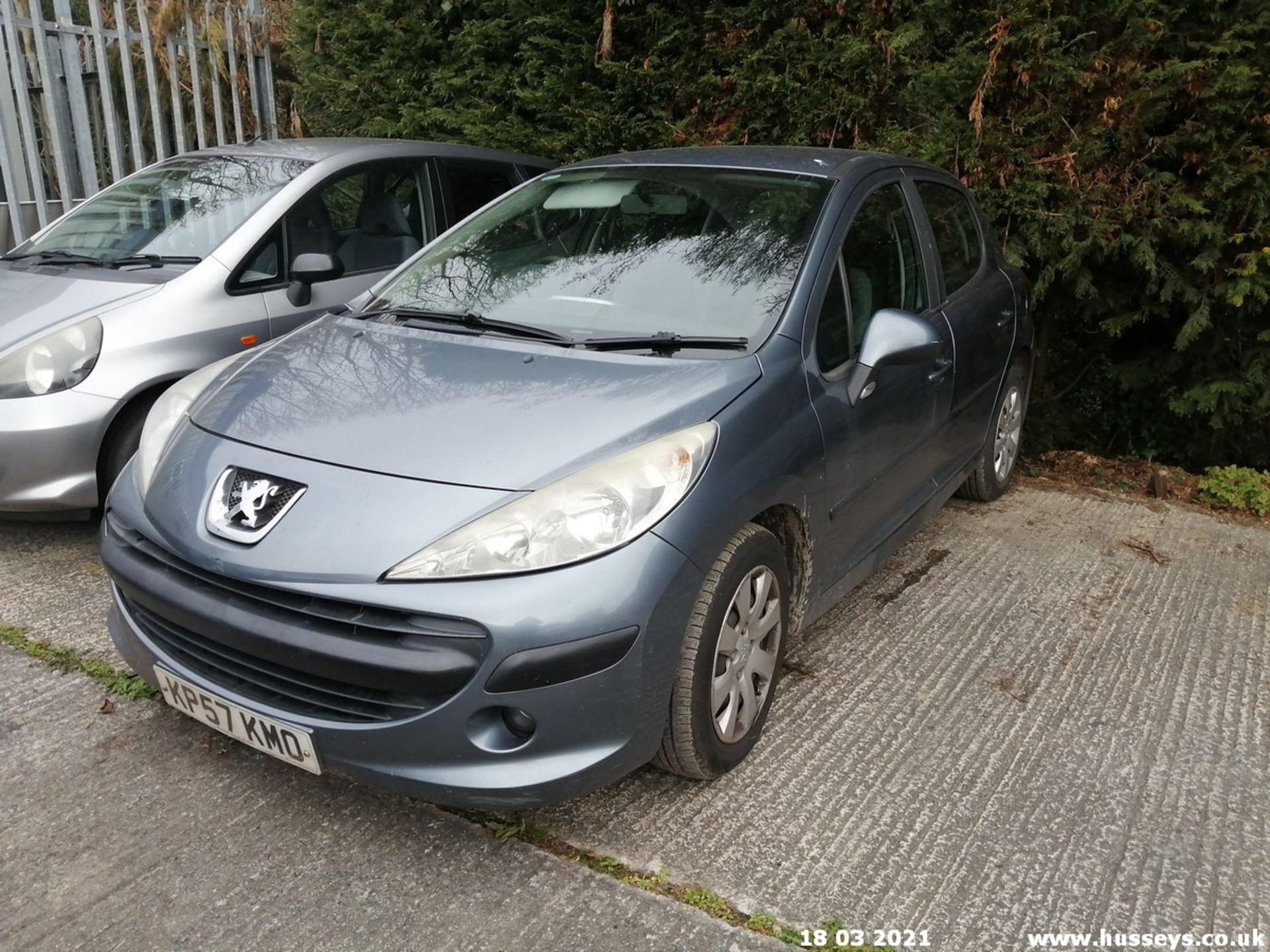 07/57 PEUGEOT 207 S - 1397cc 5dr Hatchback (Grey) - Image 12 of 22