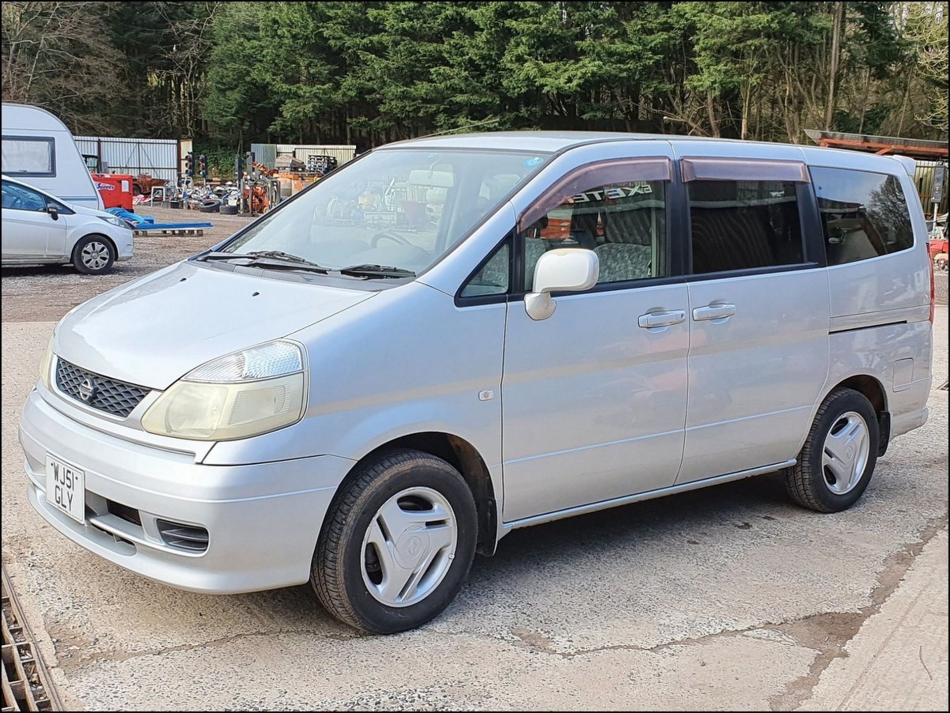 13/51 NISSAN SERENA - 1990cc 5dr MPV (Silver, 99k) - Image 2 of 16