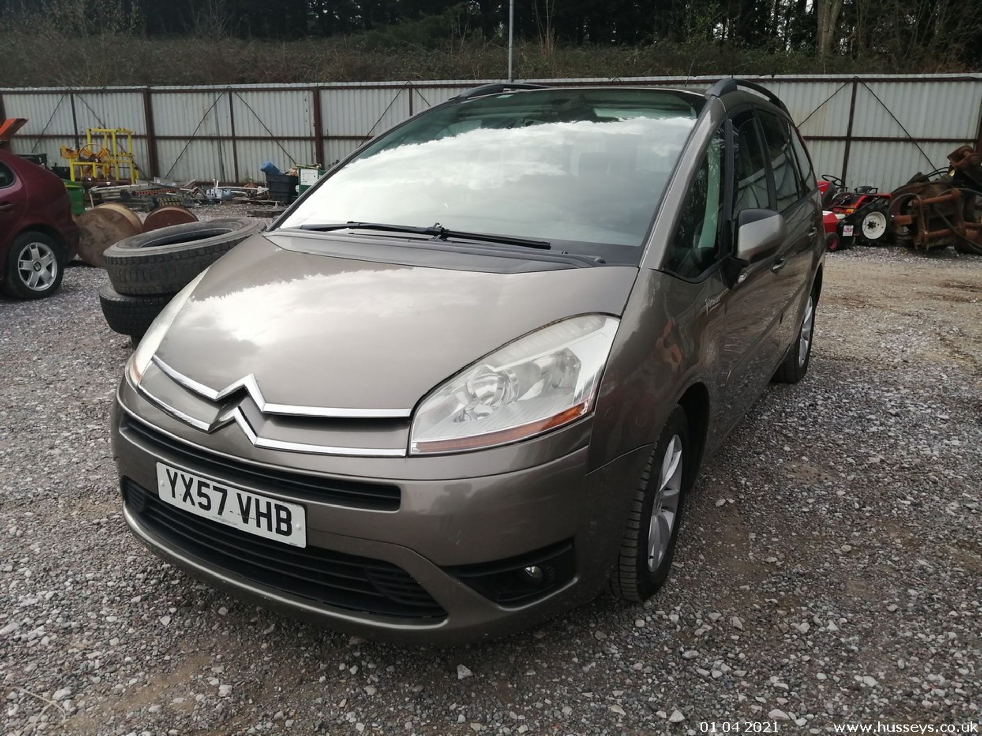 07/57 CITROEN C4 PICASSO 7 VTR+ - 1798cc 5dr MPV (Brown, 80k) - Image 3 of 15