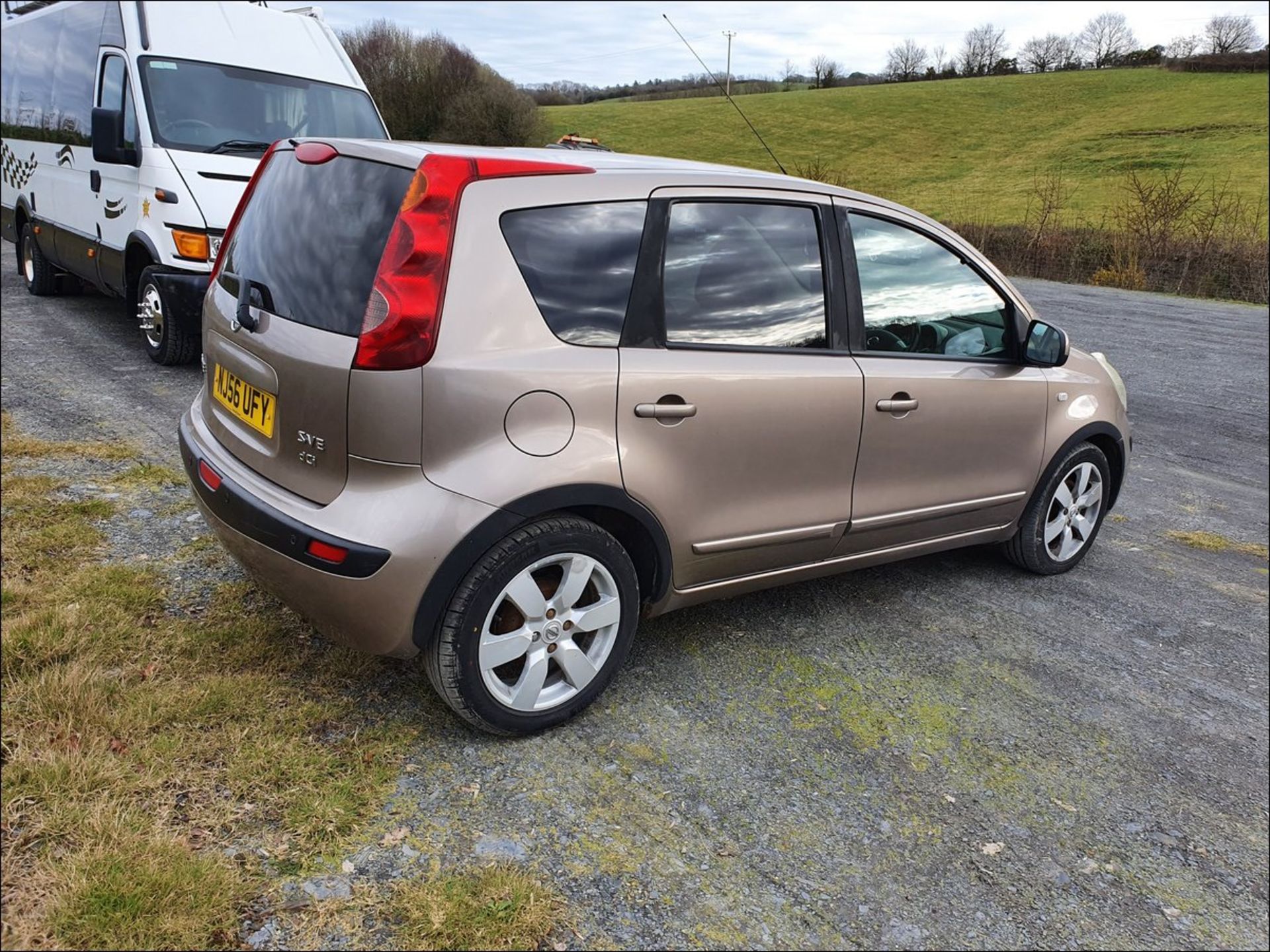 06/56 NISSAN NOTE SVE DCI - 1461cc 5dr MPV (Beige, 125k) - Image 25 of 32