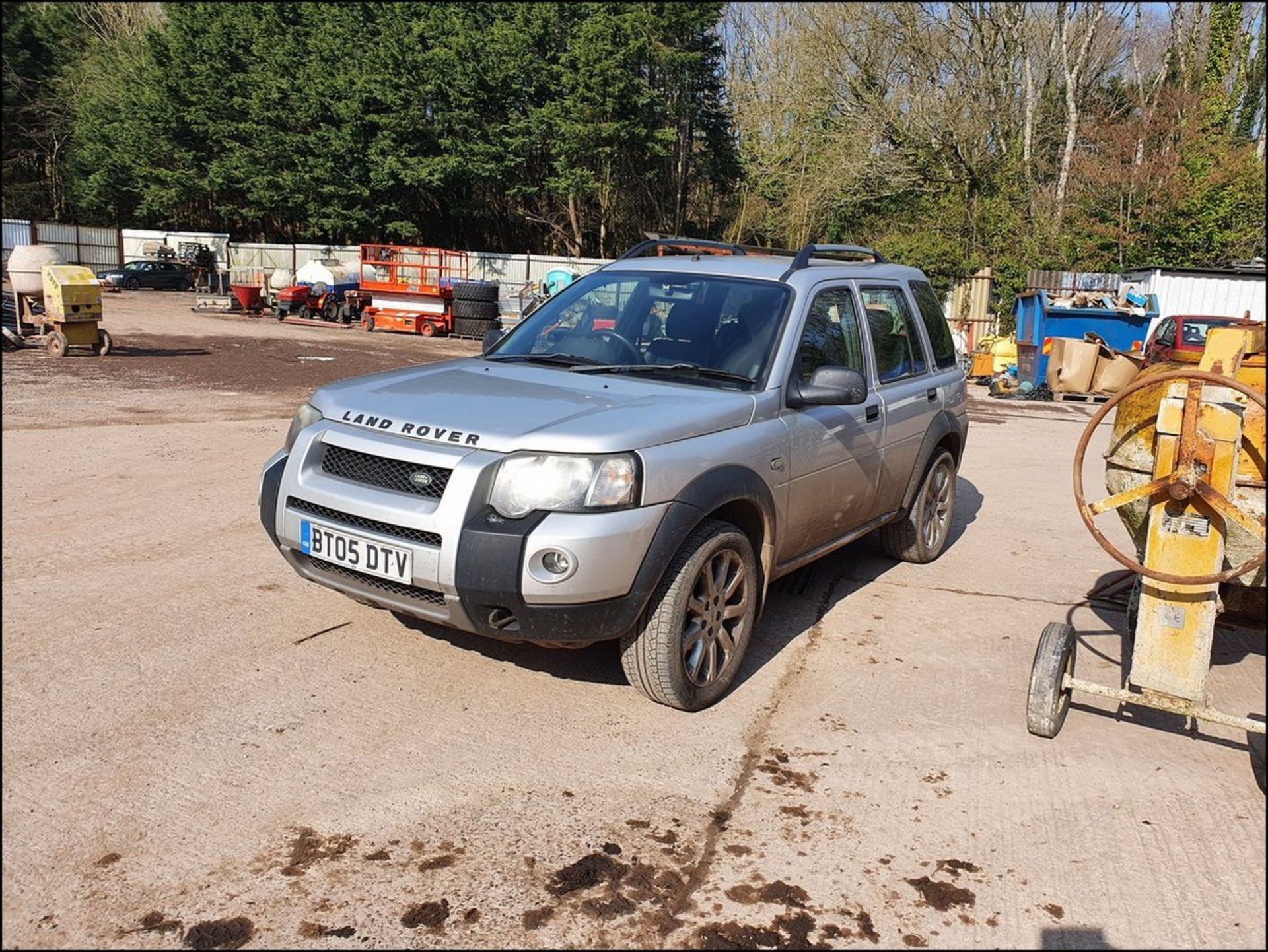 05/05 LAND ROVER FREELANDER TD4 SPORT S/W - 1951cc 5dr Estate (Silver, 171k) - Image 6 of 13