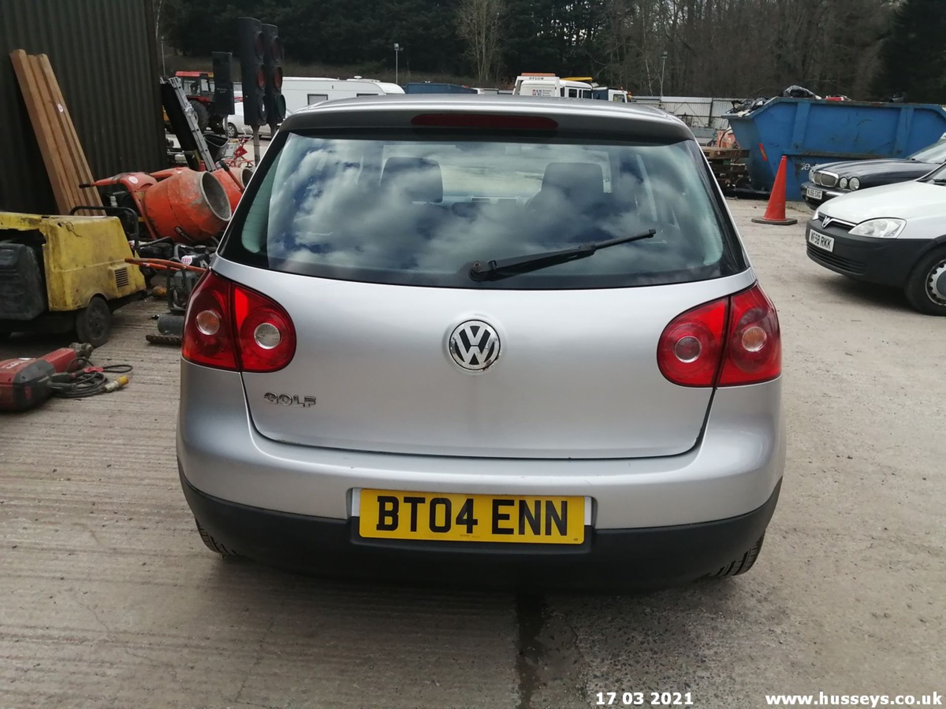 04/04 VOLKSWAGEN GOLF S - 1390cc 5dr Hatchback (Silver, 136k) - Image 14 of 20