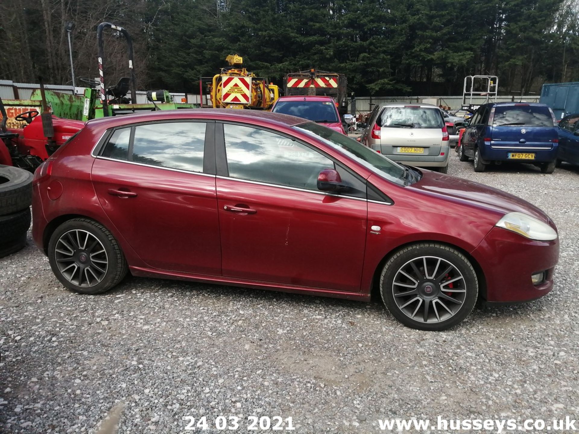 07/57 FIAT BRAVO SPORT TJET 150 - 1368cc 5dr Hatchback (Red) - Image 9 of 14