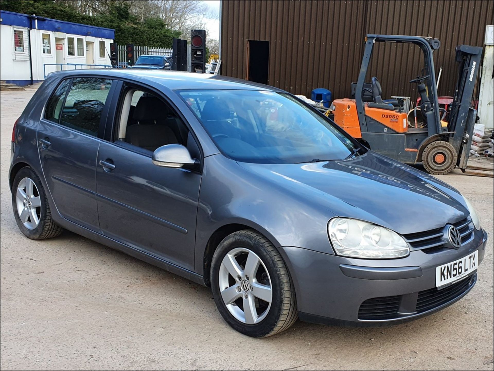 06/56 VOLKSWAGEN GOLF SPORT TDI - 1968cc 5dr Hatchback (Grey, 104k)