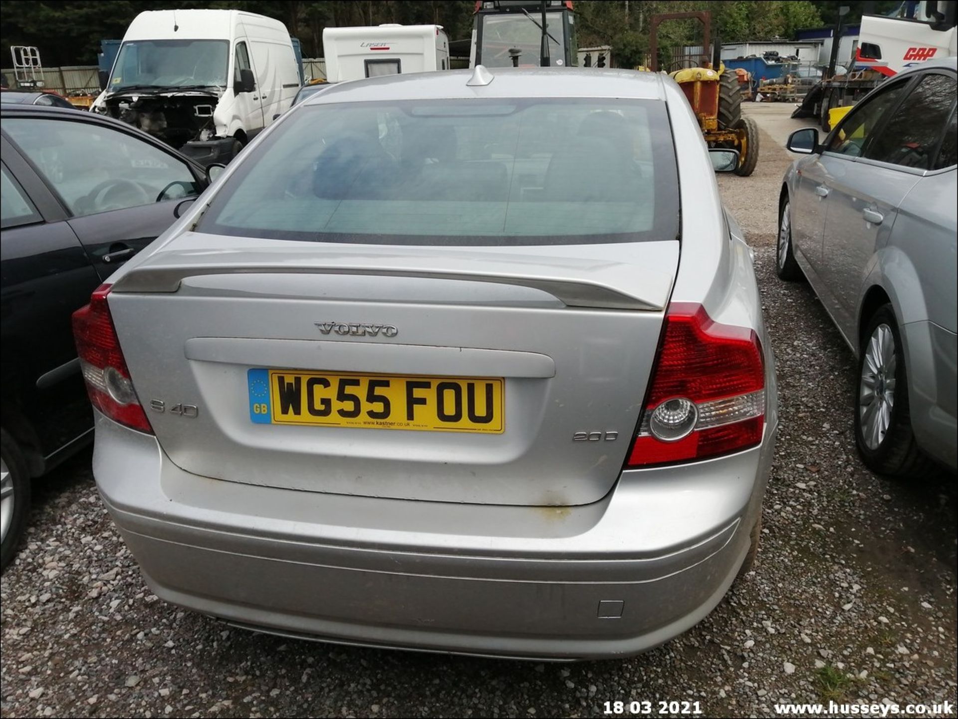 05/55 VOLVO S40 SPORT D - 1998cc 4dr Saloon (Silver) - Image 6 of 26