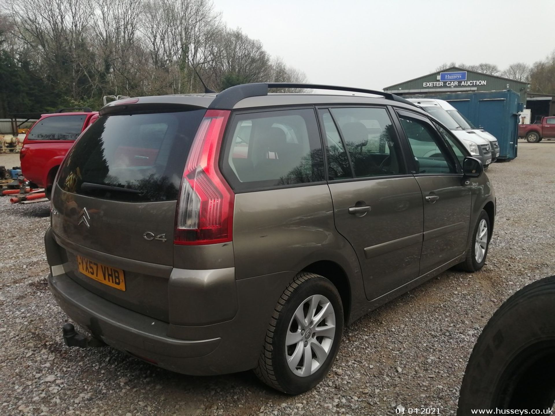 07/57 CITROEN C4 PICASSO 7 VTR+ - 1798cc 5dr MPV (Brown, 80k) - Image 8 of 15