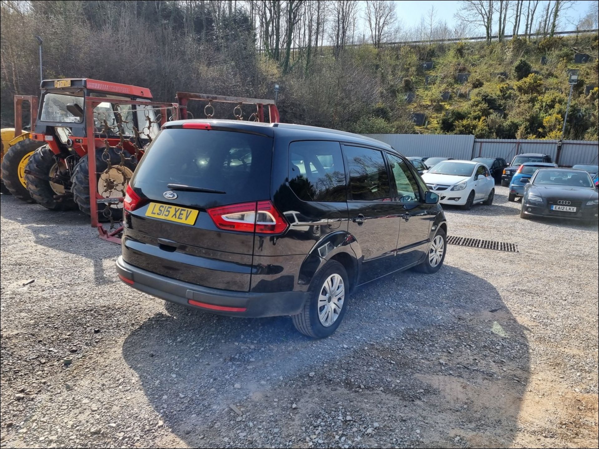 15/15 FORD GALAXY ZETEC TDCI AUTO - 1997cc 5dr MPV (Black, 169k) - Image 2 of 13