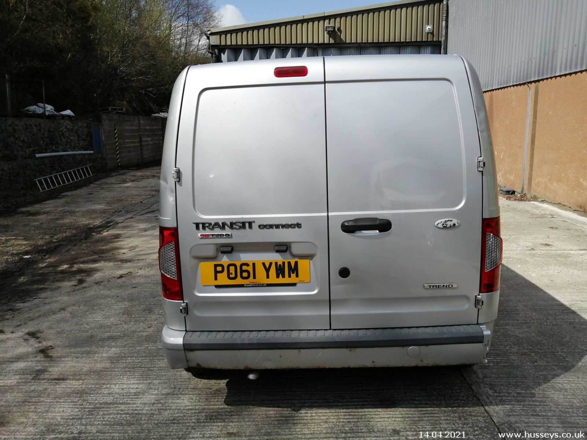 11/61 FORD TRANSIT CONNECT 90 T200 TREND - 1753cc 5dr Van (Silver, 113k) - Image 14 of 24