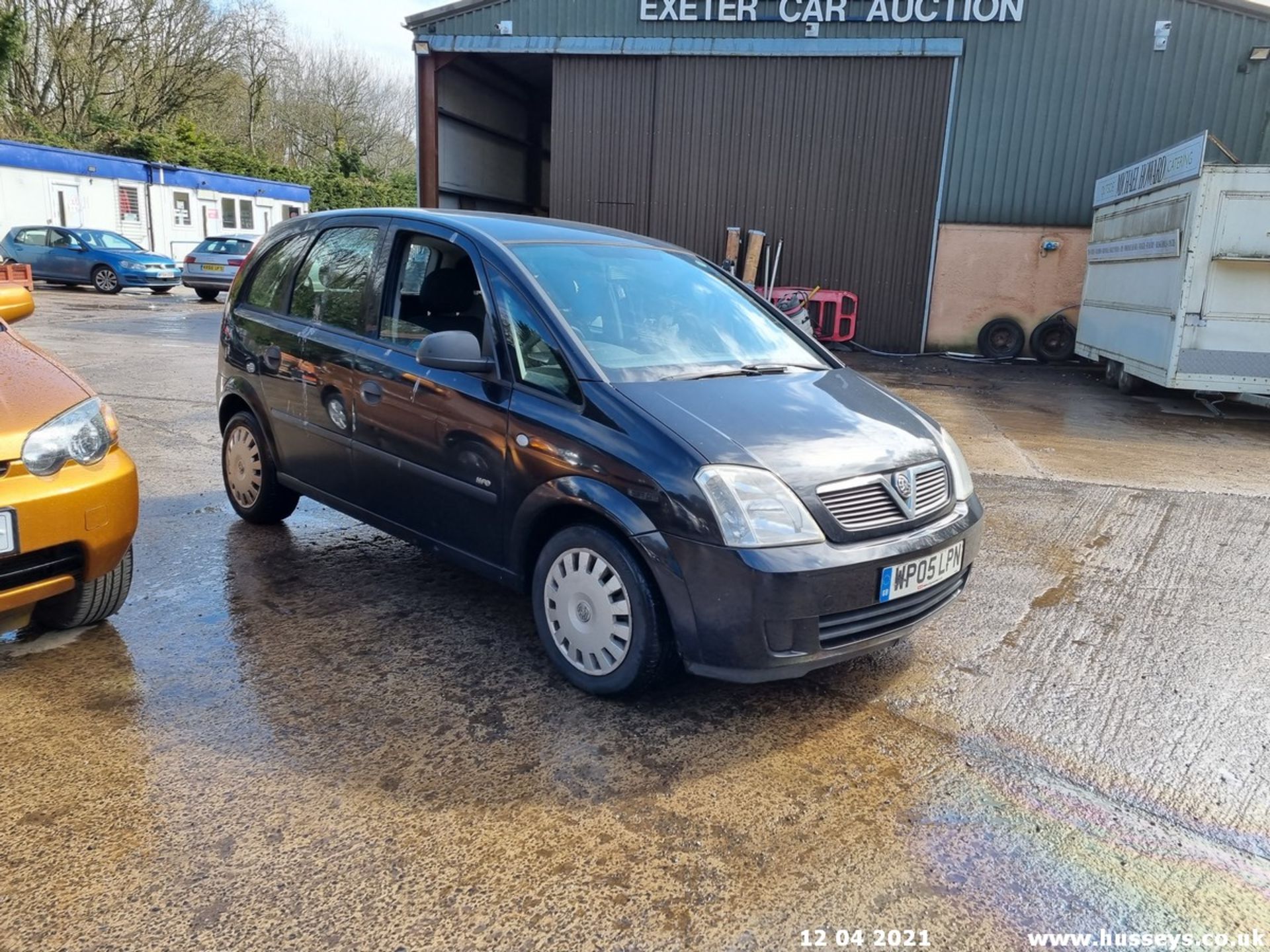 05/05 VAUXHALL MERIVA LIFE TWINPORT - 1364cc 5dr MPV (Black, 132k) - Image 10 of 15