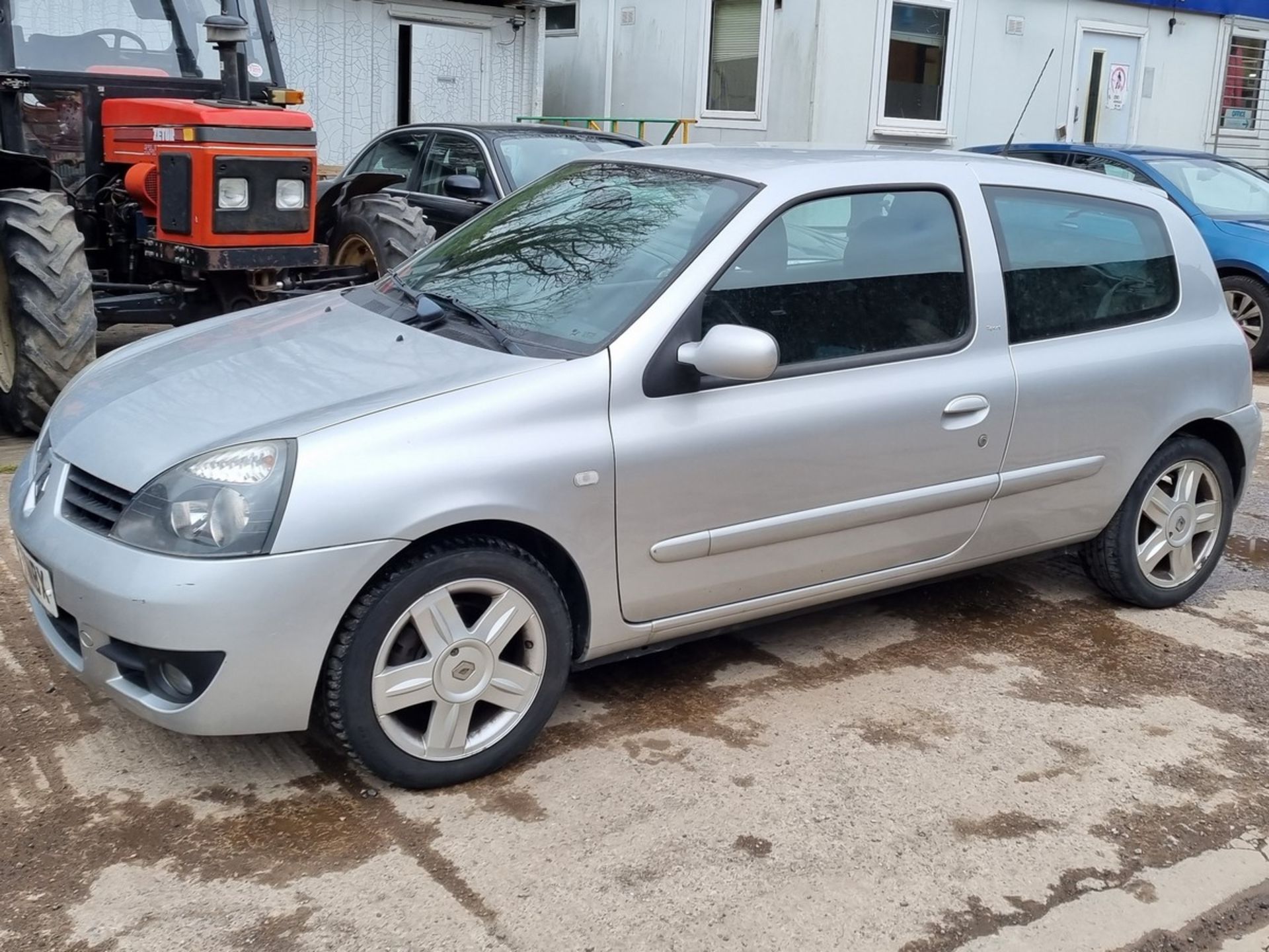 07/57 RENAULT CLIO CAMPUS SPORT 16V - 1149cc 3dr Hatchback (Silver)