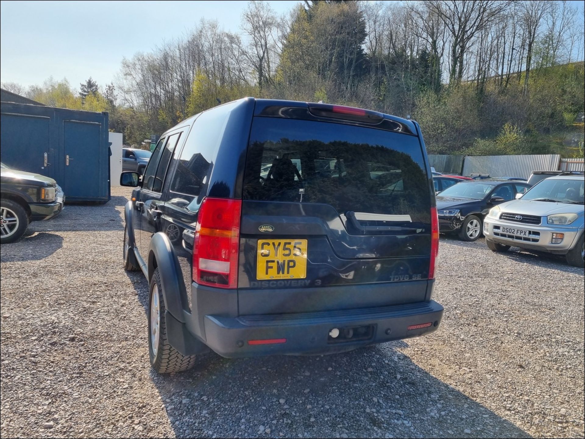 05/55 LAND ROVER DISCOVERY 3 TDV6 SE AUTO - 2720cc 5dr Estate (Blue, 236k) - Image 7 of 19