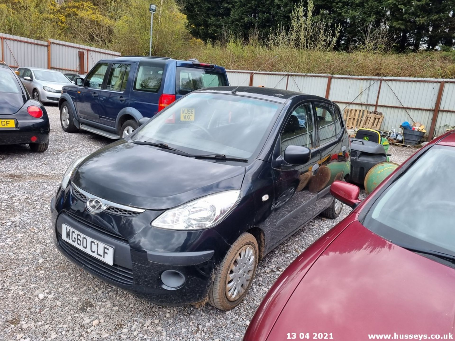 10/60 HYUNDAI I10 CLASSIC - 1248cc 5dr Hatchback (Black) - Image 7 of 13