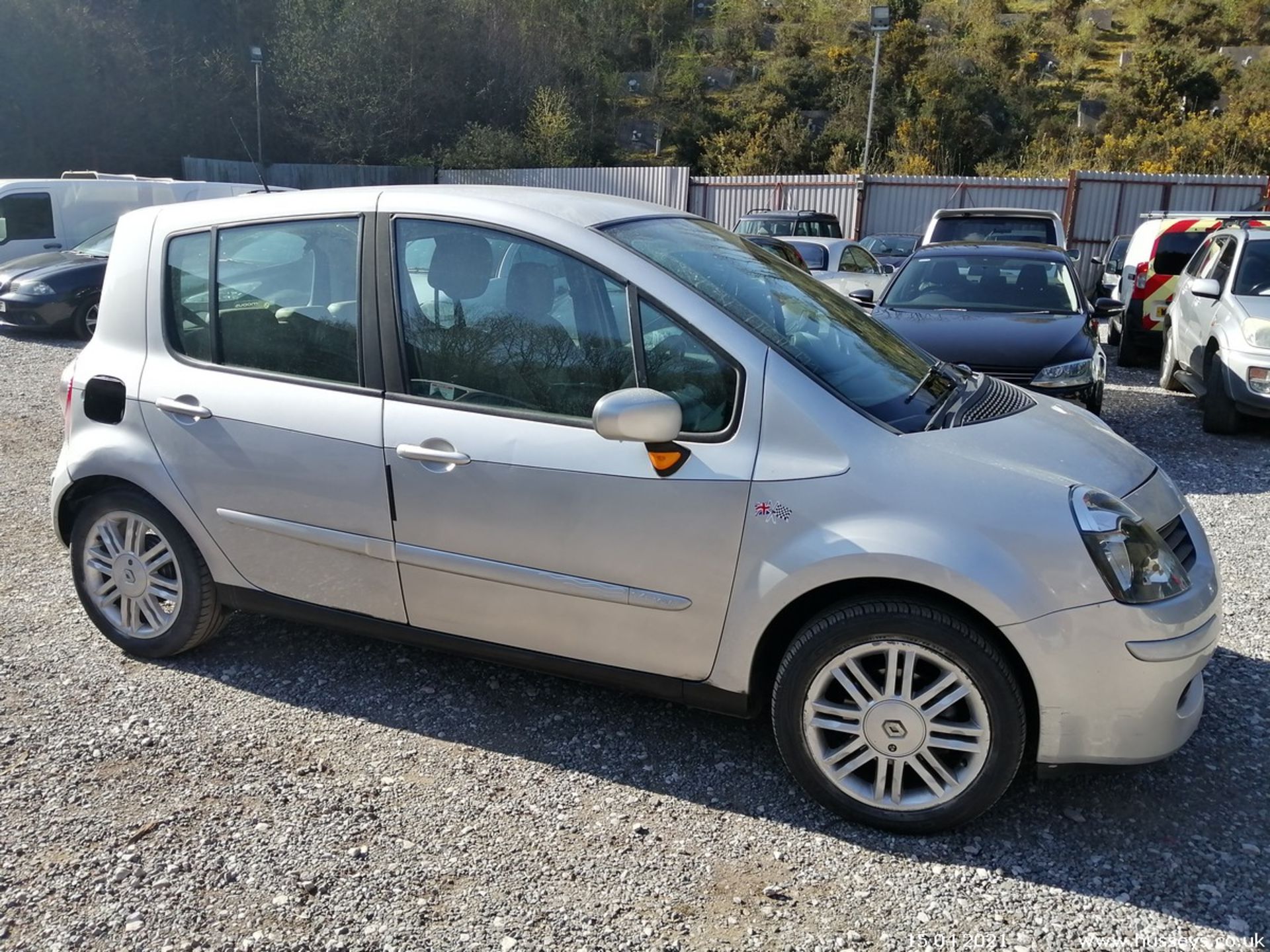 07/07 RENAULT MODUS INITIALE DCI 86 - 1461cc 5dr Hatchback (Silver, 93k) - Image 8 of 12