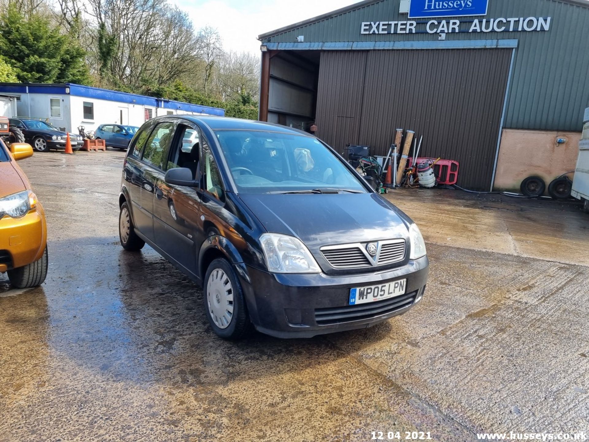 05/05 VAUXHALL MERIVA LIFE TWINPORT - 1364cc 5dr MPV (Black, 132k) - Image 9 of 15