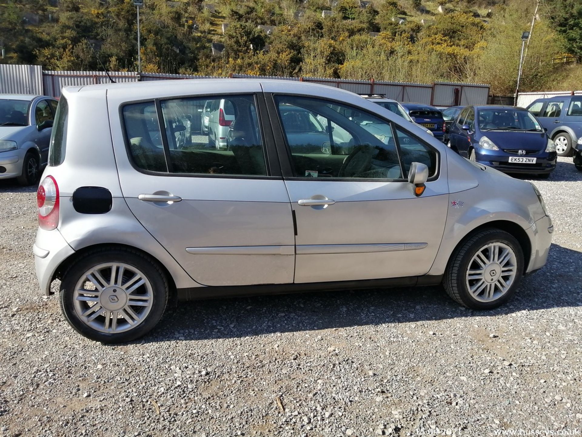 07/07 RENAULT MODUS INITIALE DCI 86 - 1461cc 5dr Hatchback (Silver, 93k) - Image 7 of 12