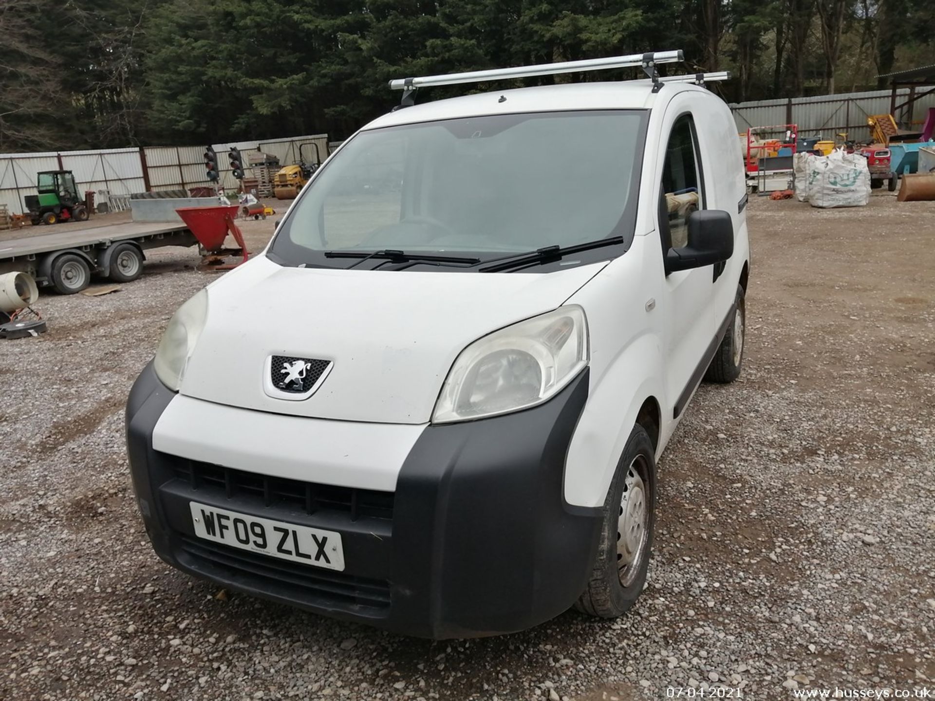 09/09 PEUGEOT BIPPER S HDI - 1399cc Van (White, 124k) - Image 2 of 10