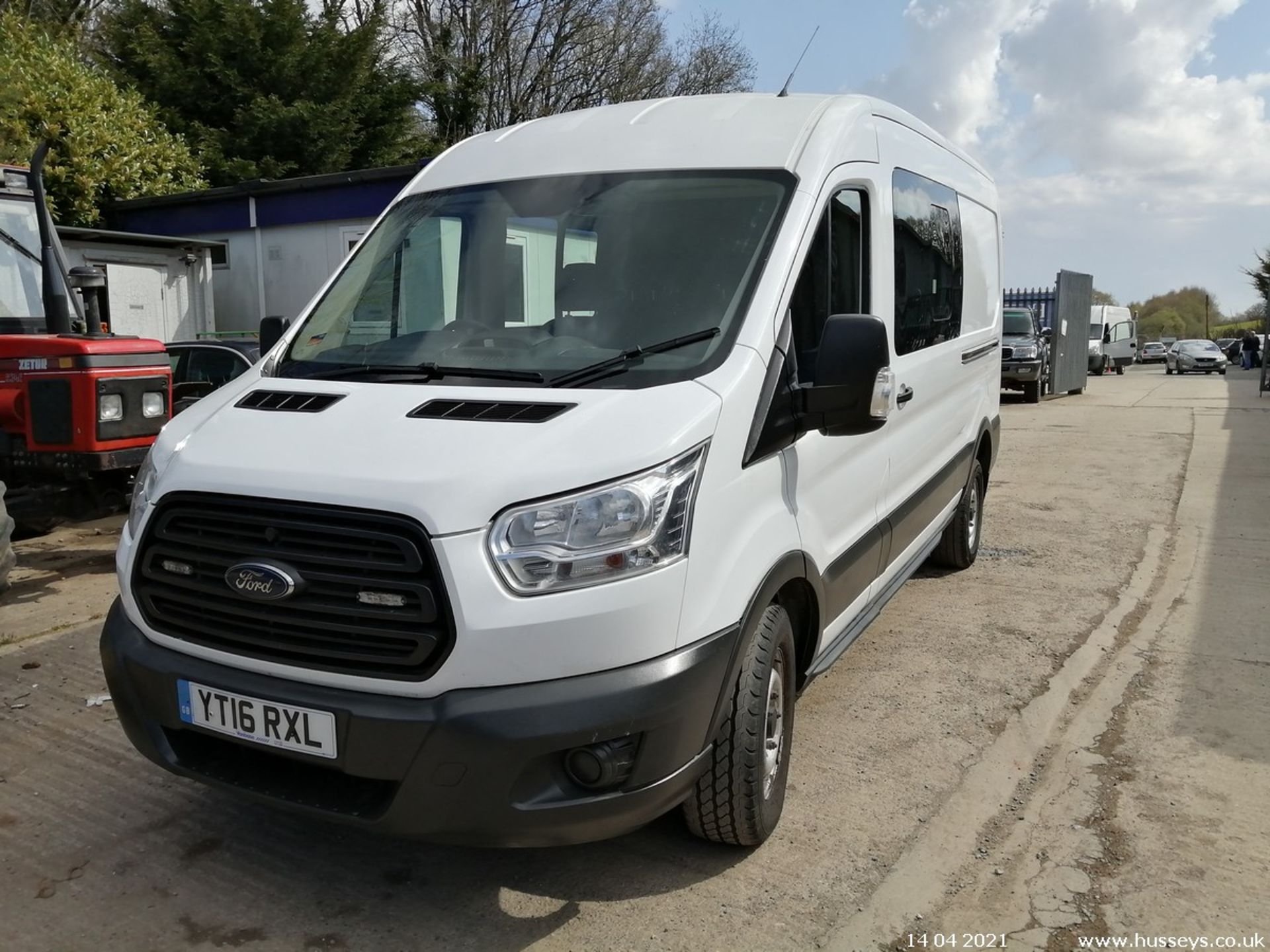 16/16 FORD TRANSIT 350 ECONETIC TECH 4x4 - 2198cc 5dr Van (White, 119k) - Image 4 of 14