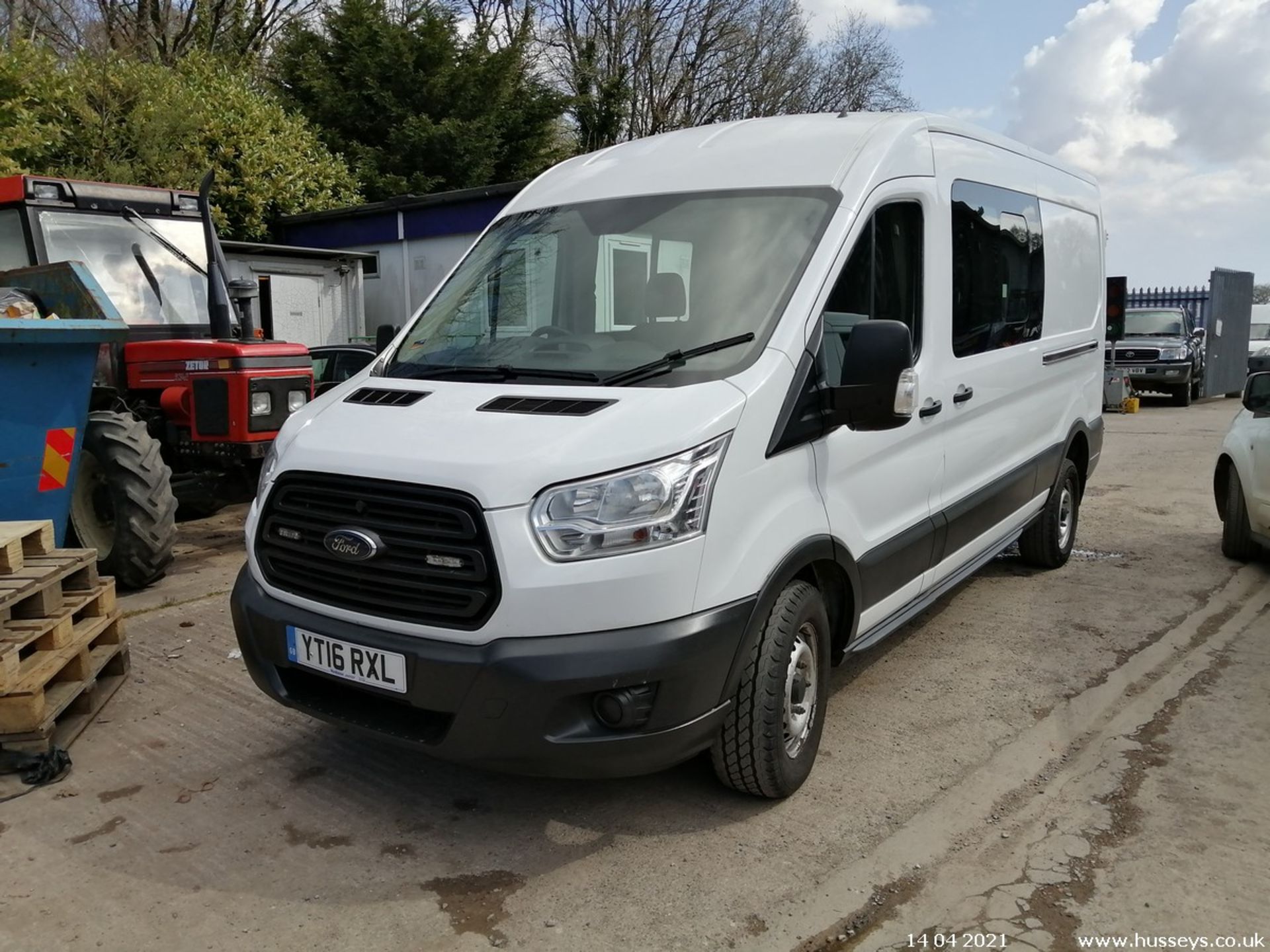 16/16 FORD TRANSIT 350 ECONETIC TECH 4x4 - 2198cc 5dr Van (White, 119k) - Image 2 of 14