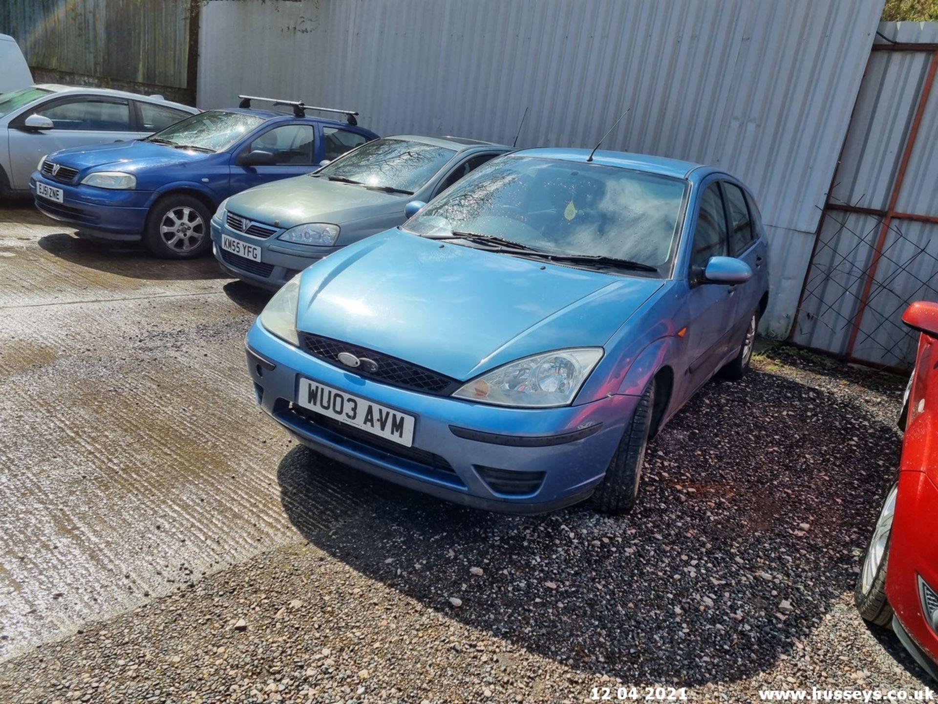 03/03 FORD FOCUS LX TDCI - 1753cc 5dr Hatchback (Blue) - Image 4 of 11