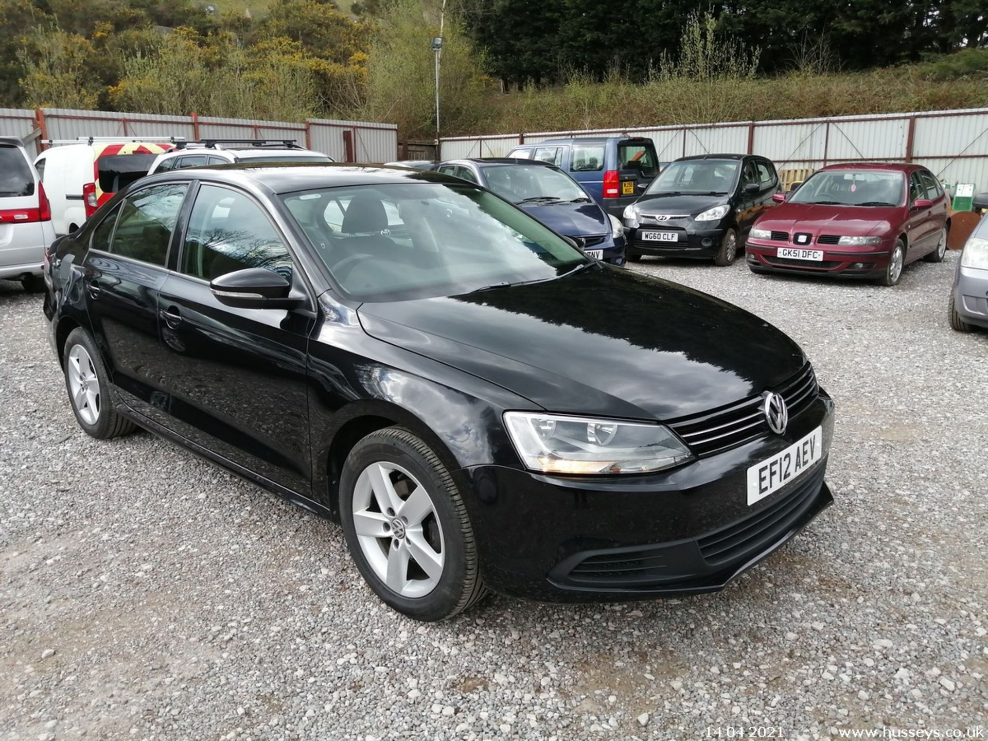 12/12 VOLKSWAGEN JETTA SE BLUEMOTION TECH - 1598cc 4dr Saloon (Black, 65k)