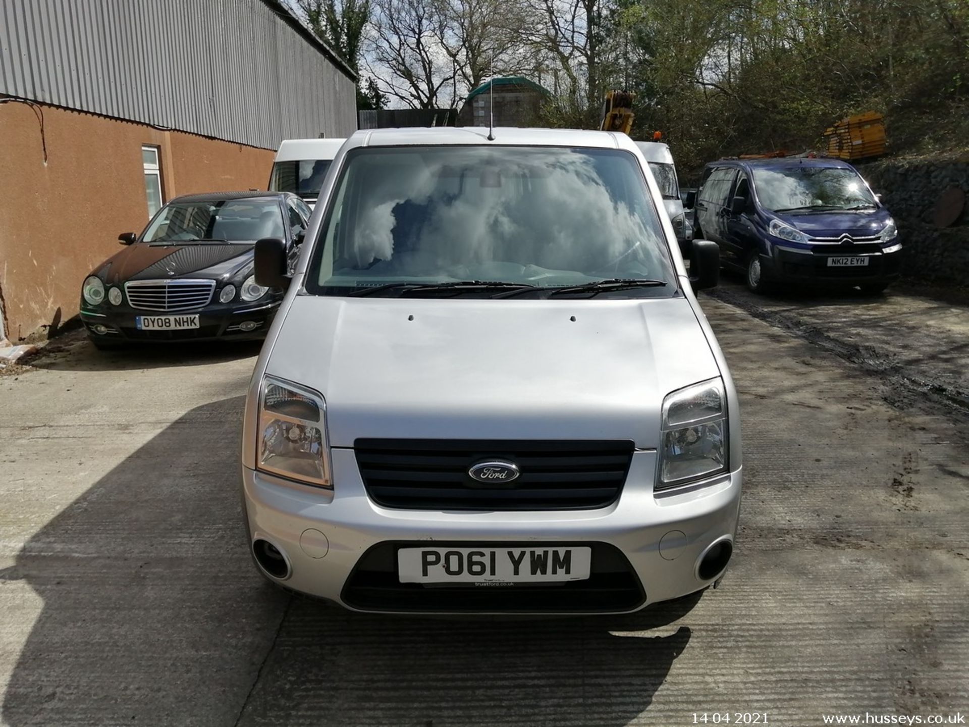 11/61 FORD TRANSIT CONNECT 90 T200 TREND - 1753cc 5dr Van (Silver, 113k) - Image 4 of 24