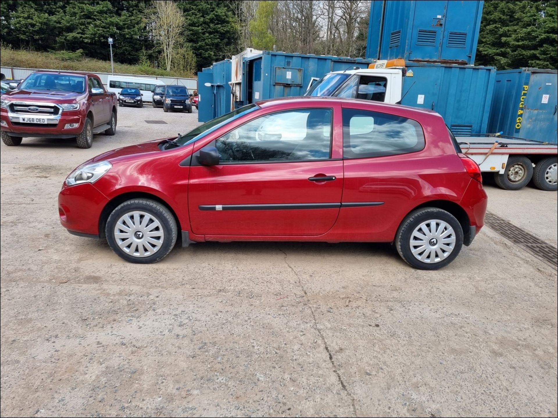 10/10 RENAULT CLIO EXTREME - 1149cc 3dr Hatchback (Red, 82k) - Image 4 of 12