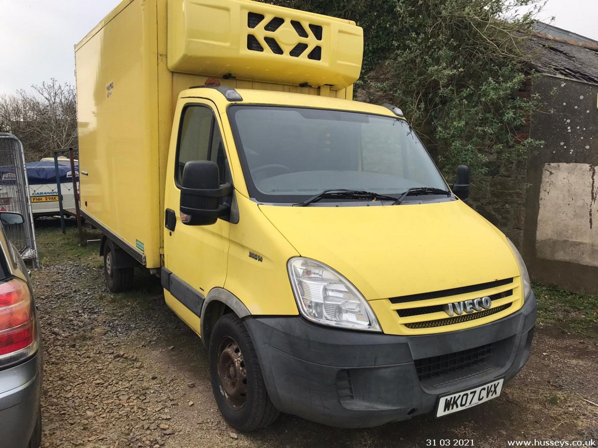 07/07 IVECO DAILY 35S14 LWB - 2287cc Refrigerated (Yellow)