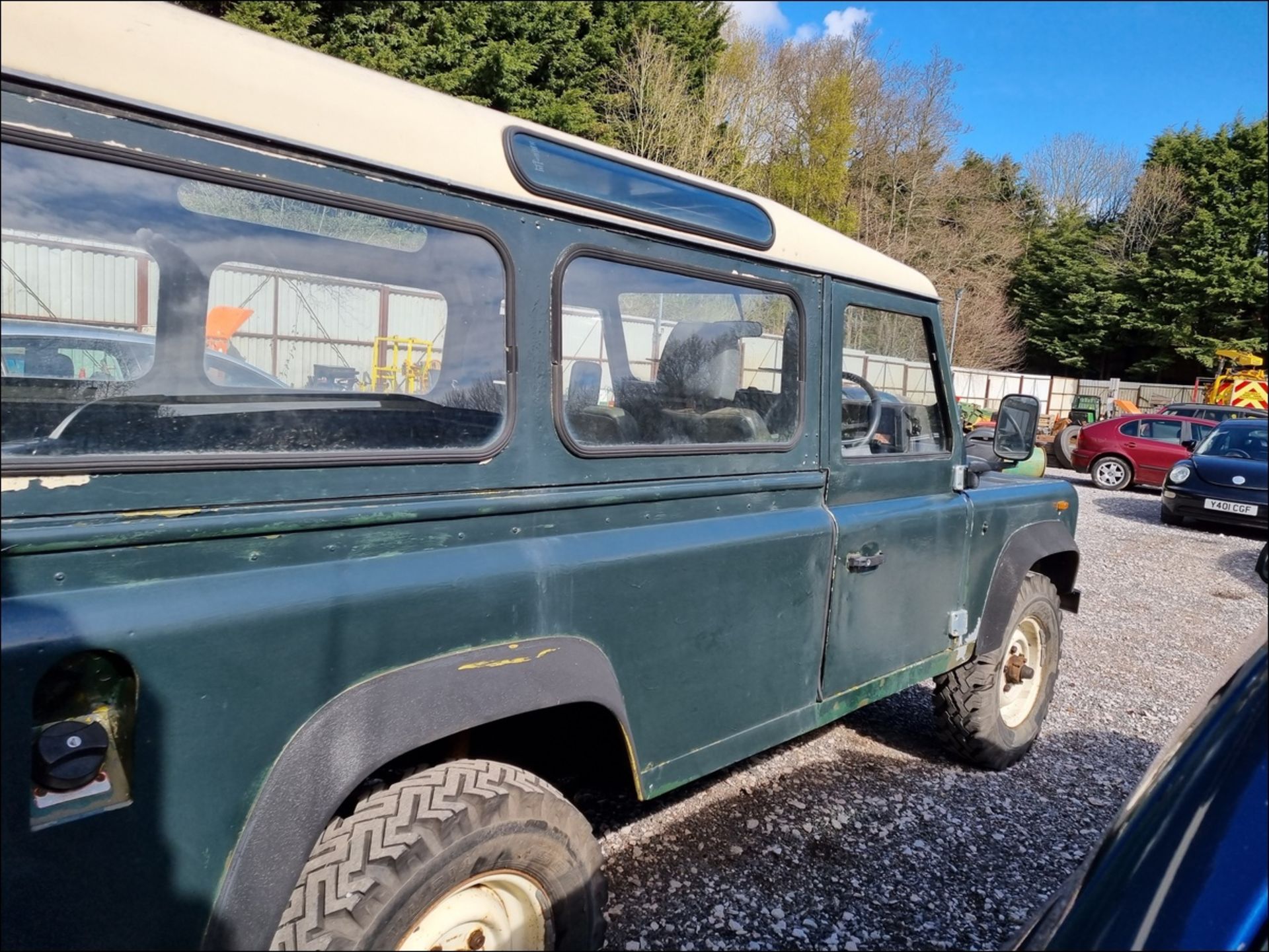 1989 LAND ROVER 110 4C SW D - 2495cc 3dr 4x4 (Green) - Image 10 of 11