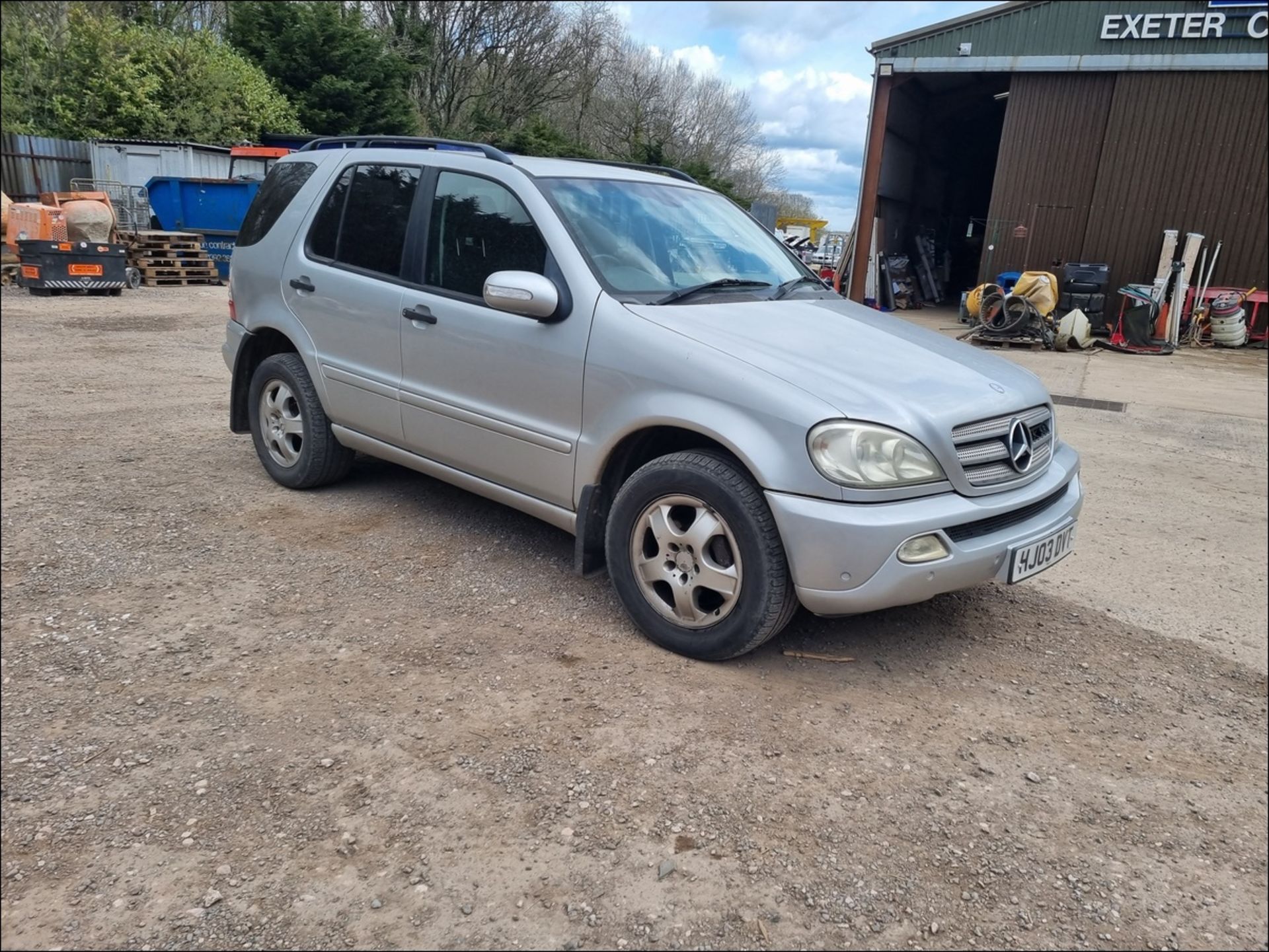 03/03 MERCEDES ML270 CDI AUTO - 2688cc 5dr Estate (Silver, 167k) - Image 6 of 17