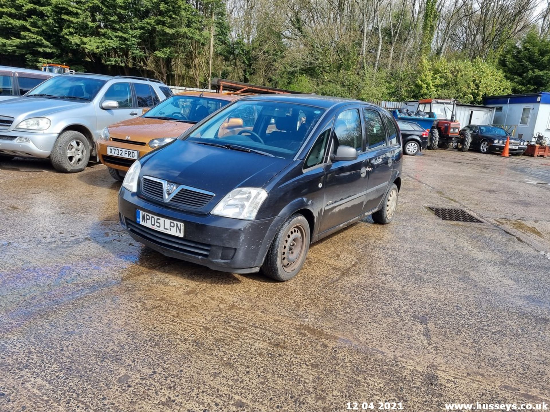 05/05 VAUXHALL MERIVA LIFE TWINPORT - 1364cc 5dr MPV (Black, 132k) - Image 7 of 15