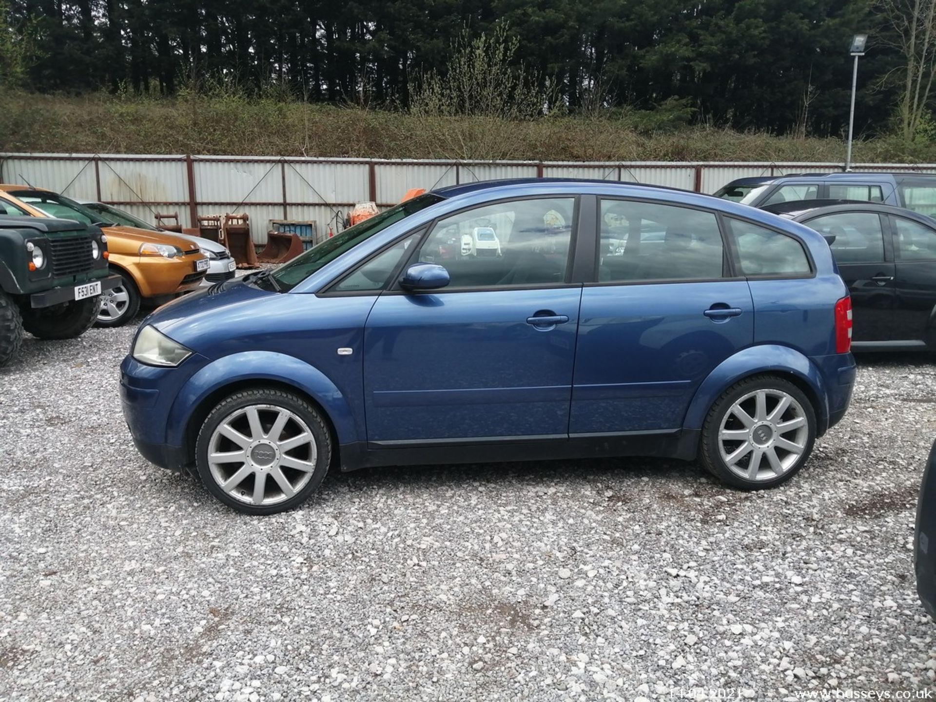 04/54 AUDI A2 FSI SPORT - 1598cc 5dr Hatchback (Blue, 95k) - Image 6 of 14