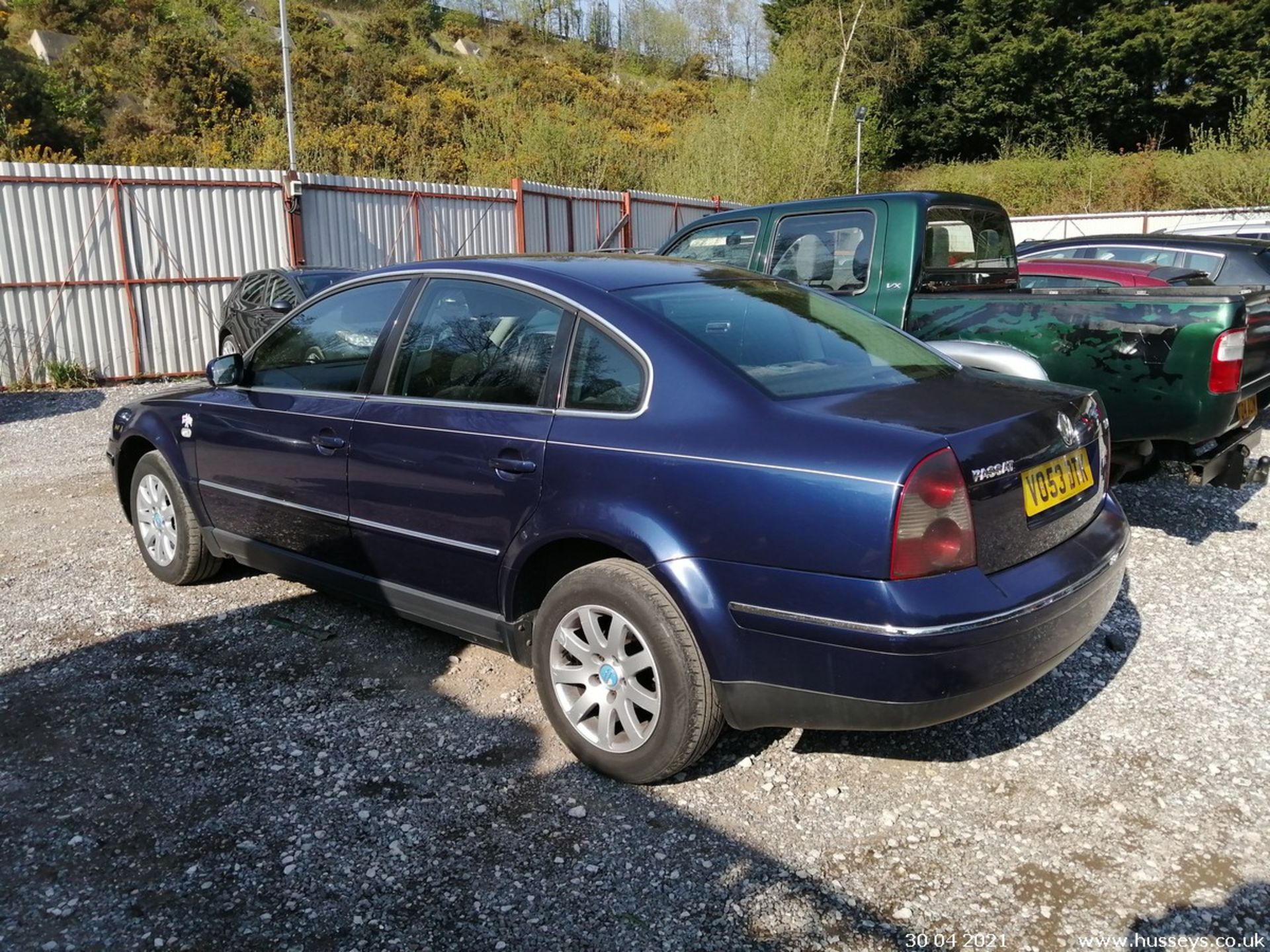 03/53 VOLKSWAGEN PASSAT SE TDI - 1896cc 4dr Saloon (Blue, 231k) - Image 4 of 12